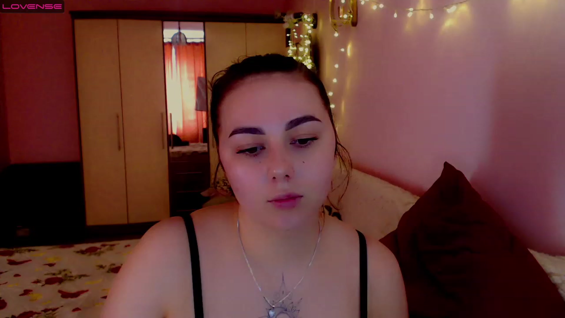 Gallery image thumbnail from MerryTin's myfreecams stream on, 03/31/2023, 14:02 image 13 of 20