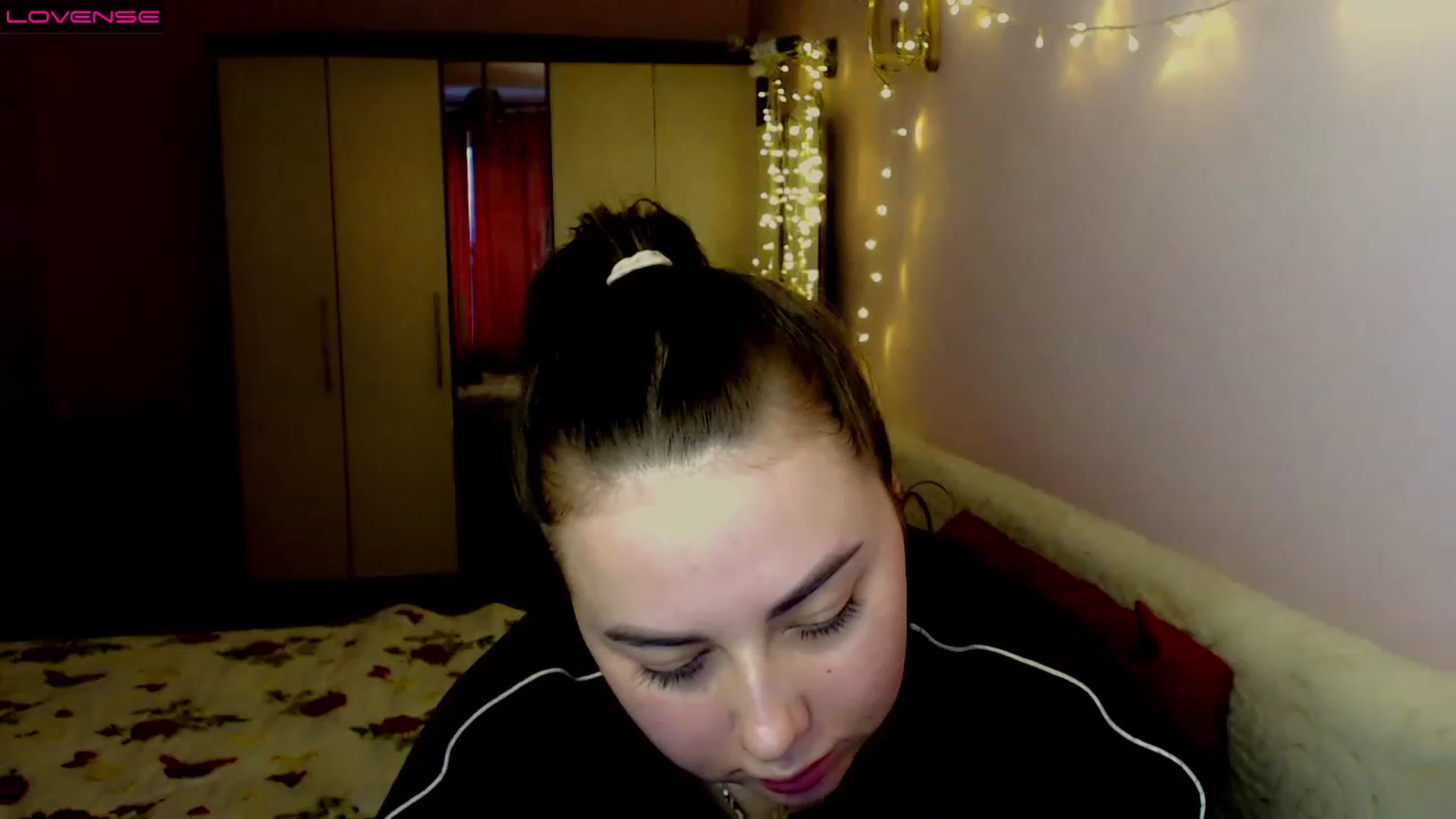 Gallery image thumbnail from MerryTin's myfreecams stream on, 03/31/2023, 16:14 image 20 of 20
