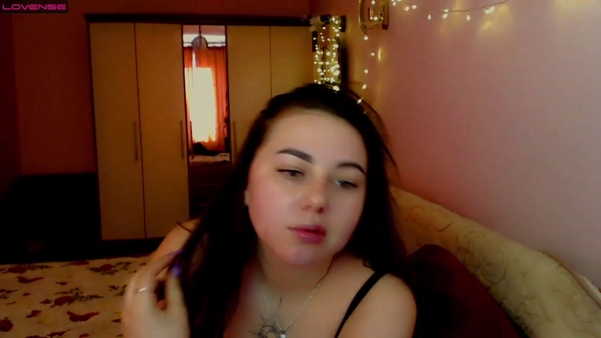 Gallery image thumbnail from MerryTin's myfreecams stream on, 03/31/2023, 16:14 image 3 of 20