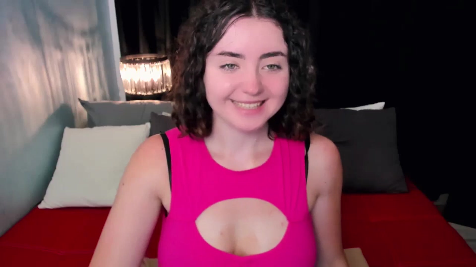 Gallery image thumbnail from MeryCurly's myfreecams stream on, 09/02/2023, 15:04 image 14 of 20
