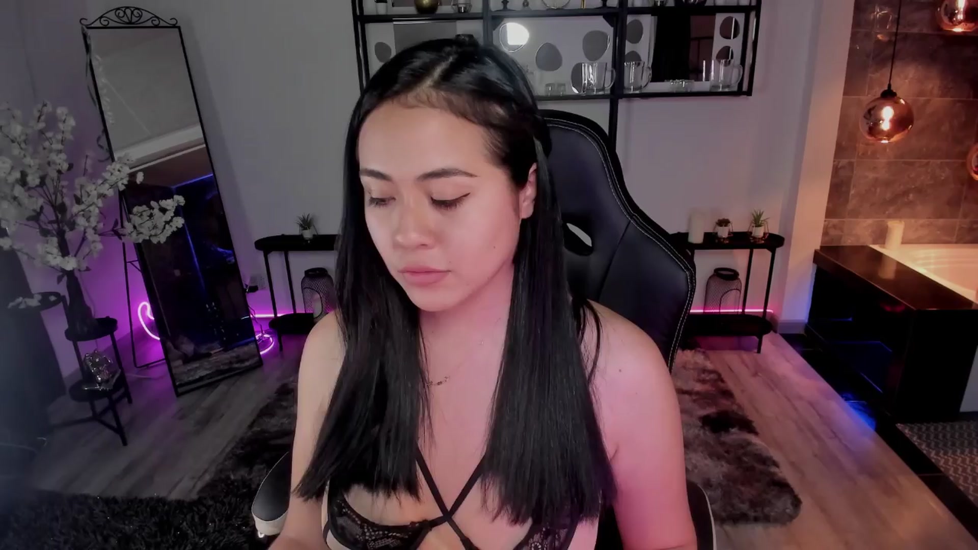 Gallery image thumbnail from Mery_hanks's myfreecams stream on, 03/26/2024, 09:12 image 19 of 20