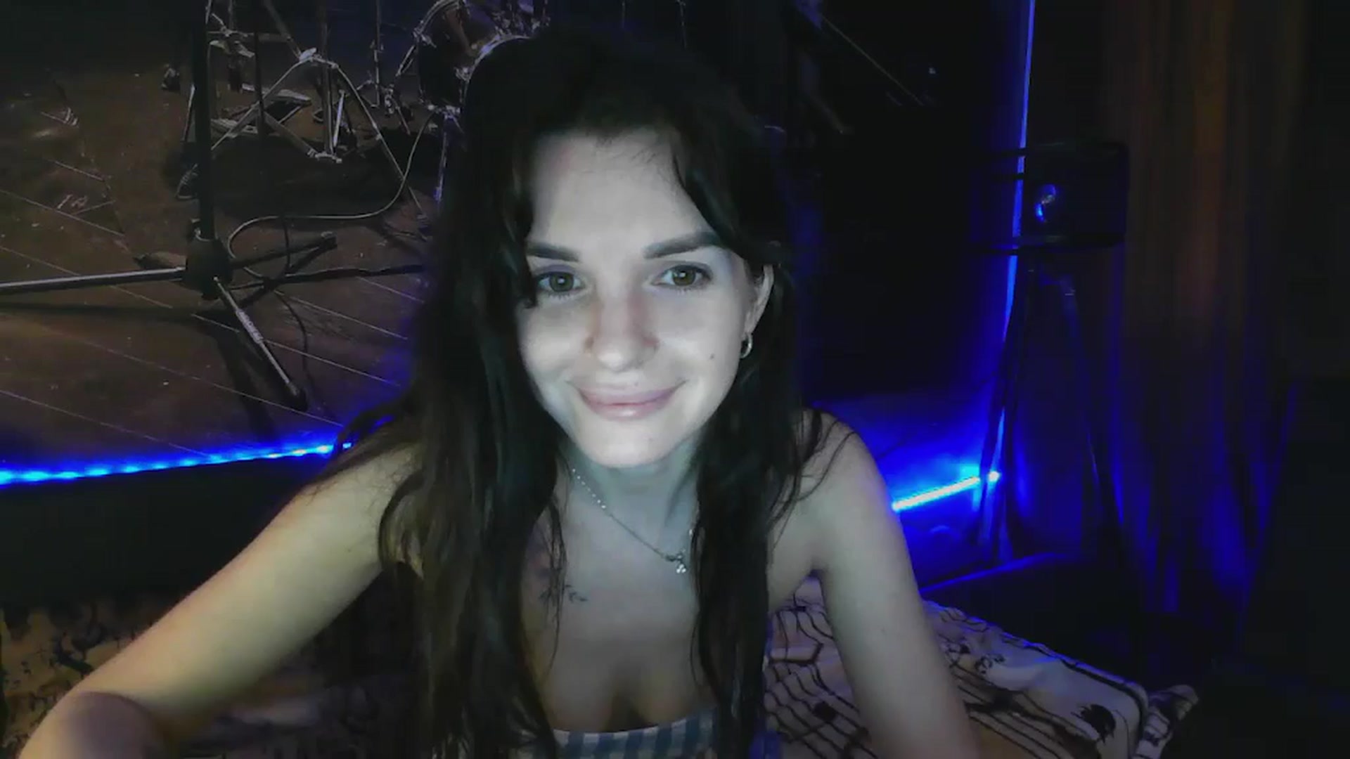 Gallery image thumbnail from MesiIIA's myfreecams stream on, 05/03/2024, 11:51 image 16 of 20