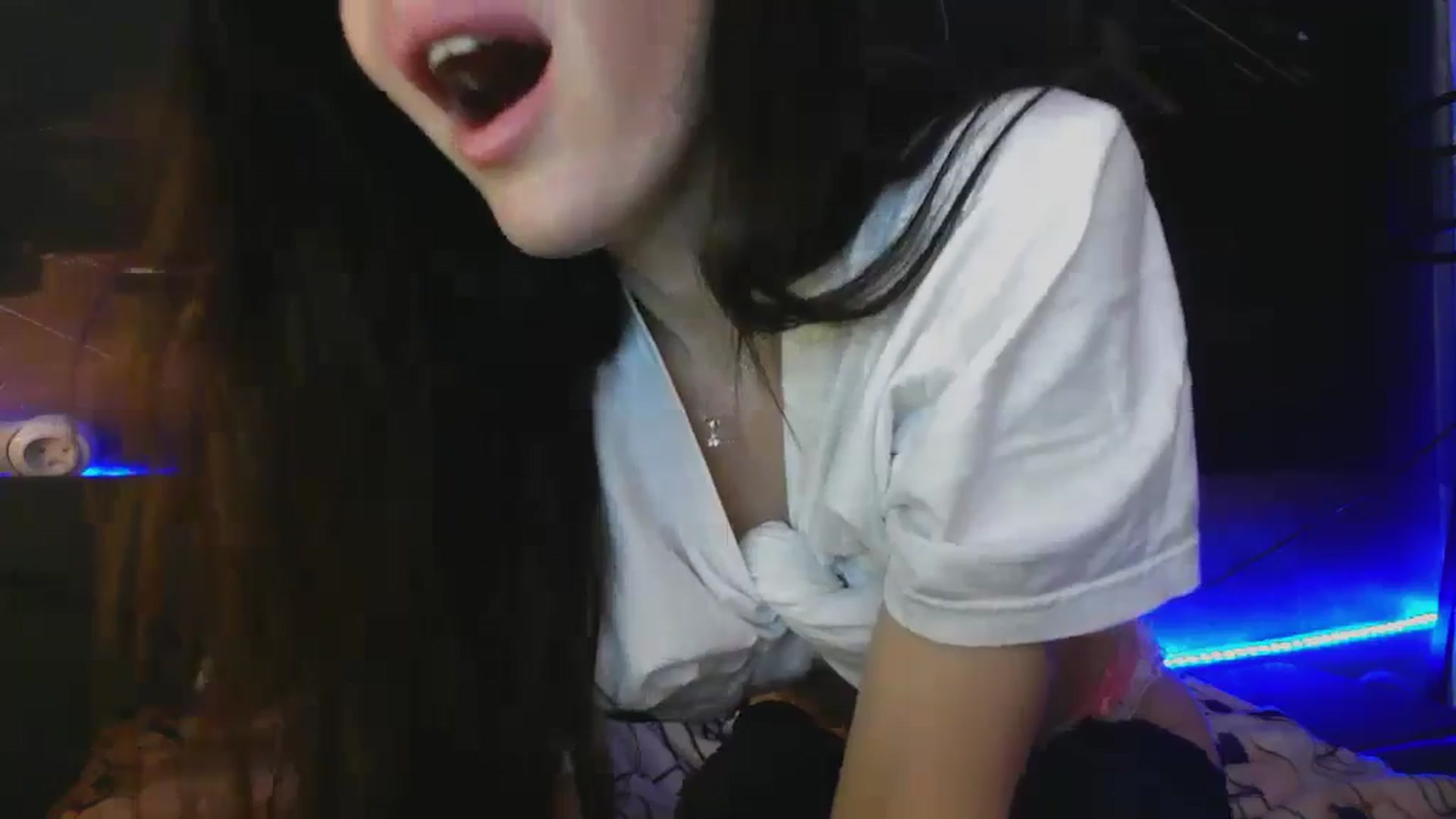 Gallery image thumbnail from MesiIIA's myfreecams stream on, 05/03/2024, 13:33 image 5 of 20