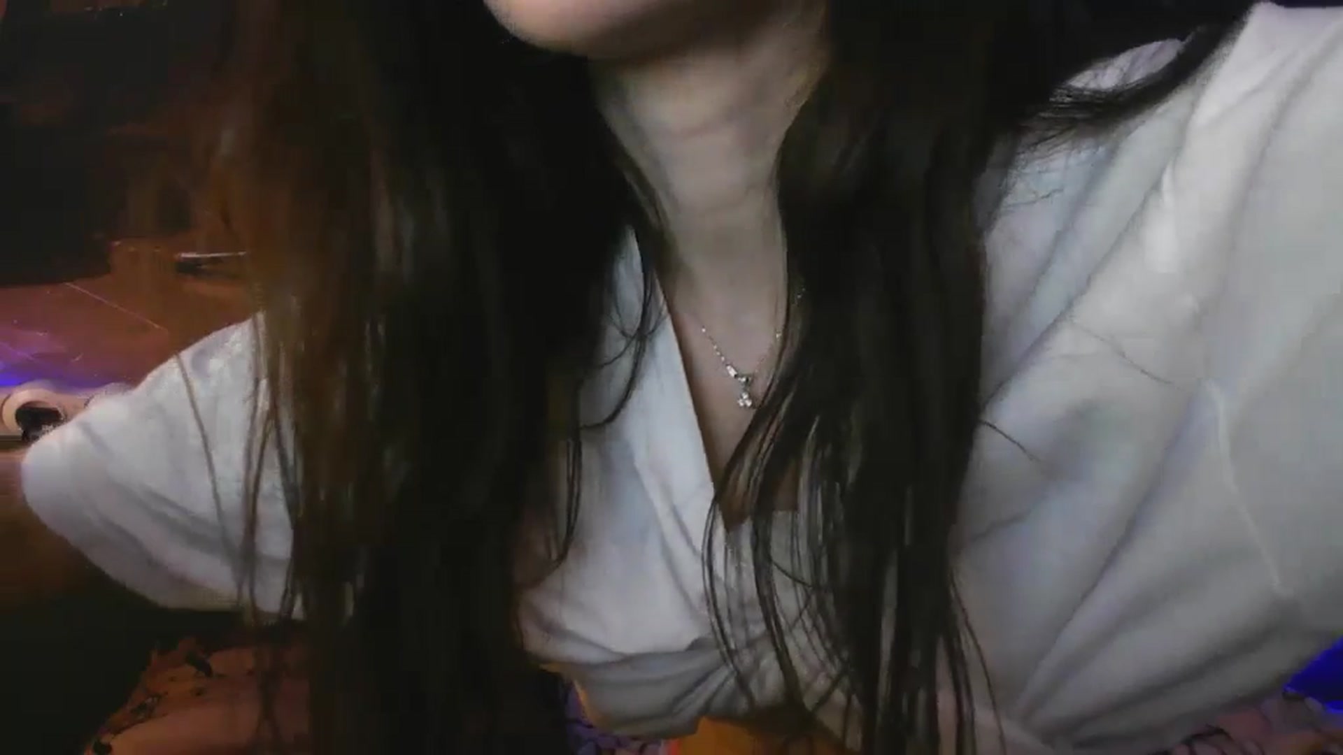 Gallery image thumbnail from MesiIIA's myfreecams stream on, 05/03/2024, 13:33 image 17 of 20