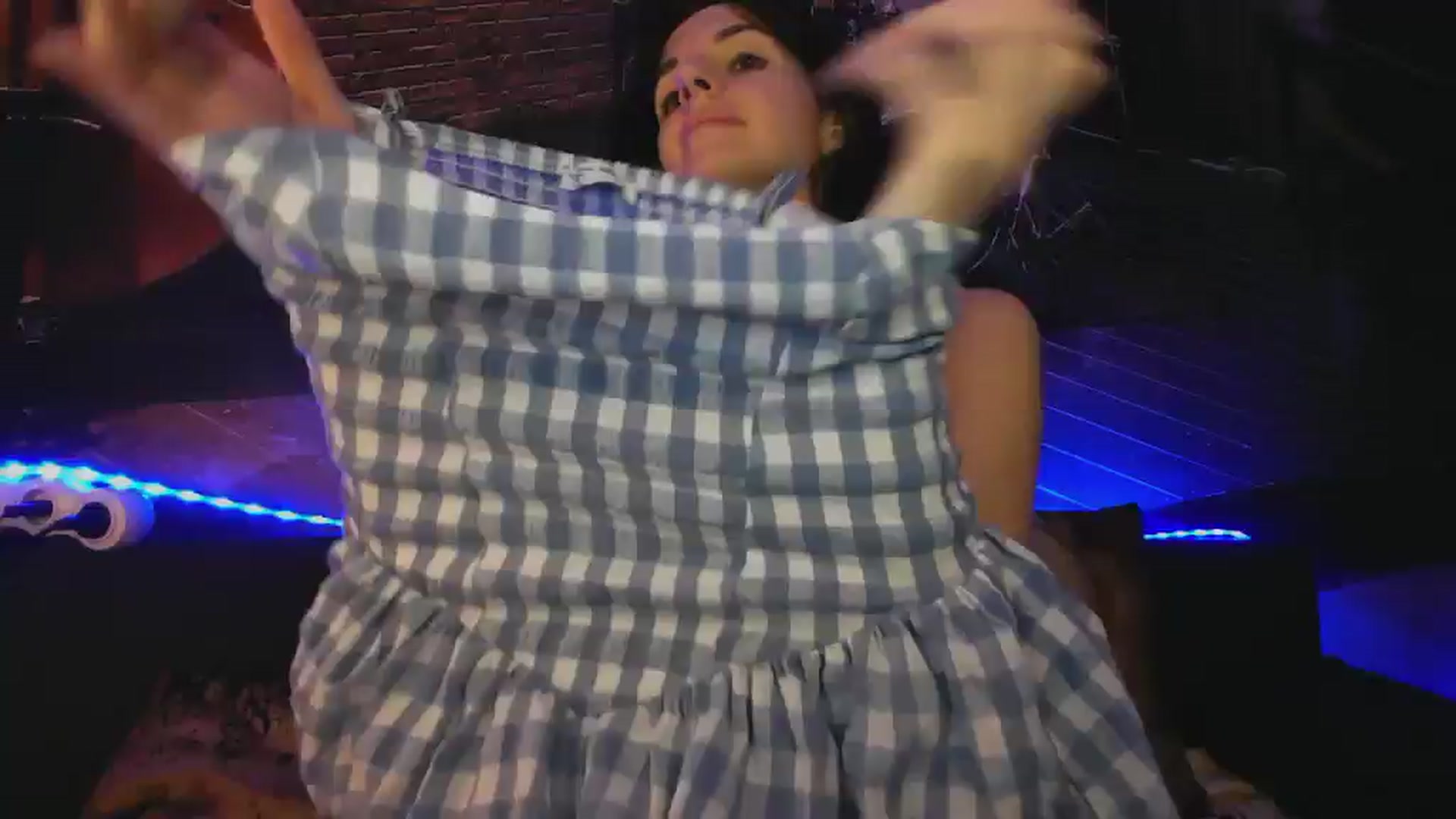 Gallery image thumbnail from MesiIIA's myfreecams stream on, 05/07/2024, 08:11 image 1 of 20
