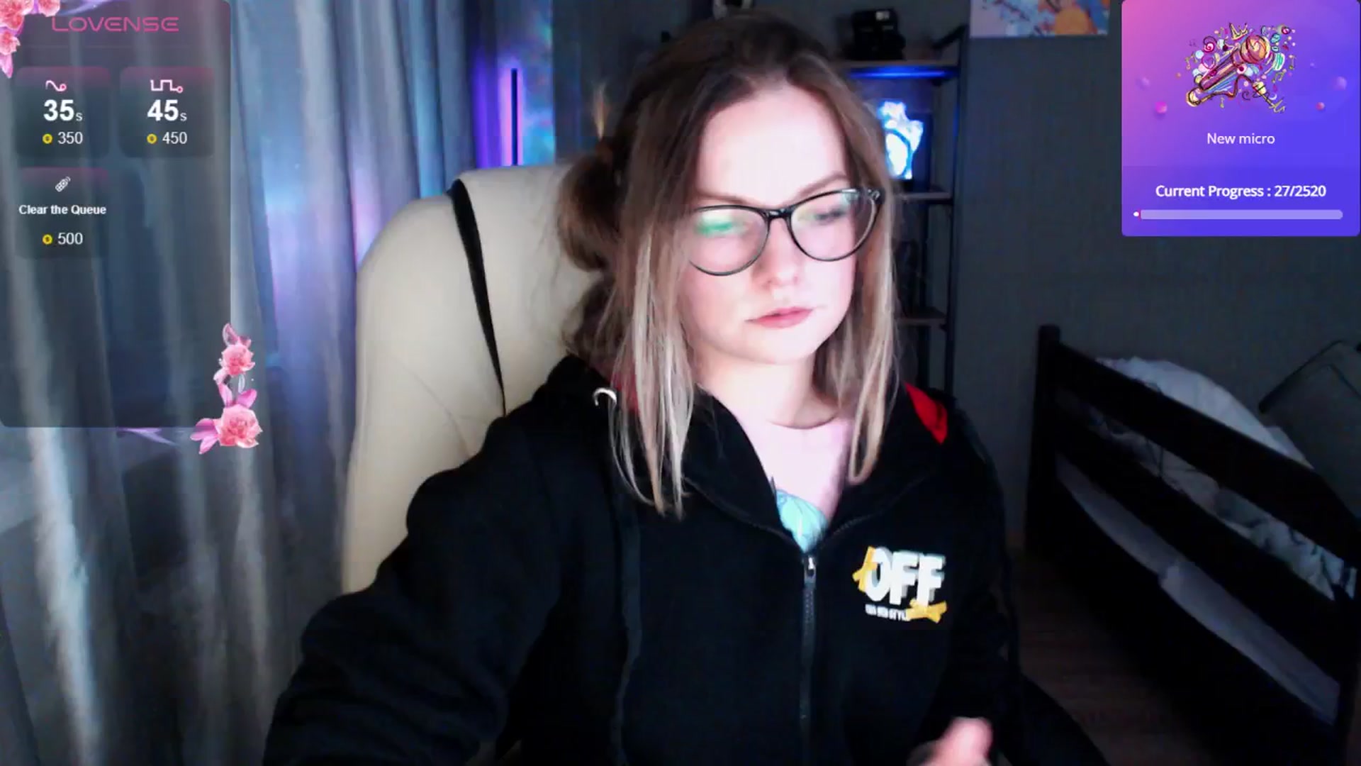 Gallery image thumbnail from MewTwo's myfreecams stream on, 05/21/2024, 21:30 image 3 of 20