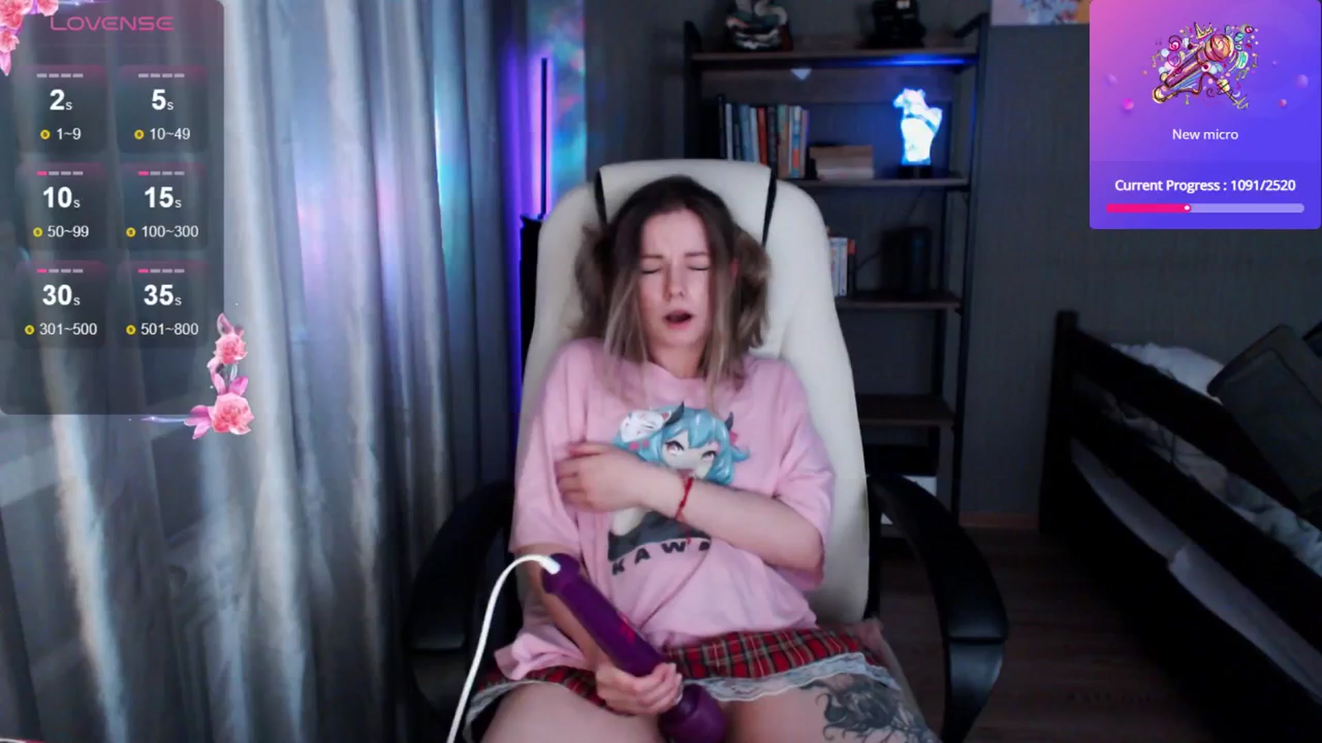 Gallery image thumbnail from MewTwo's myfreecams stream on, 05/22/2024, 24:10 image 15 of 20