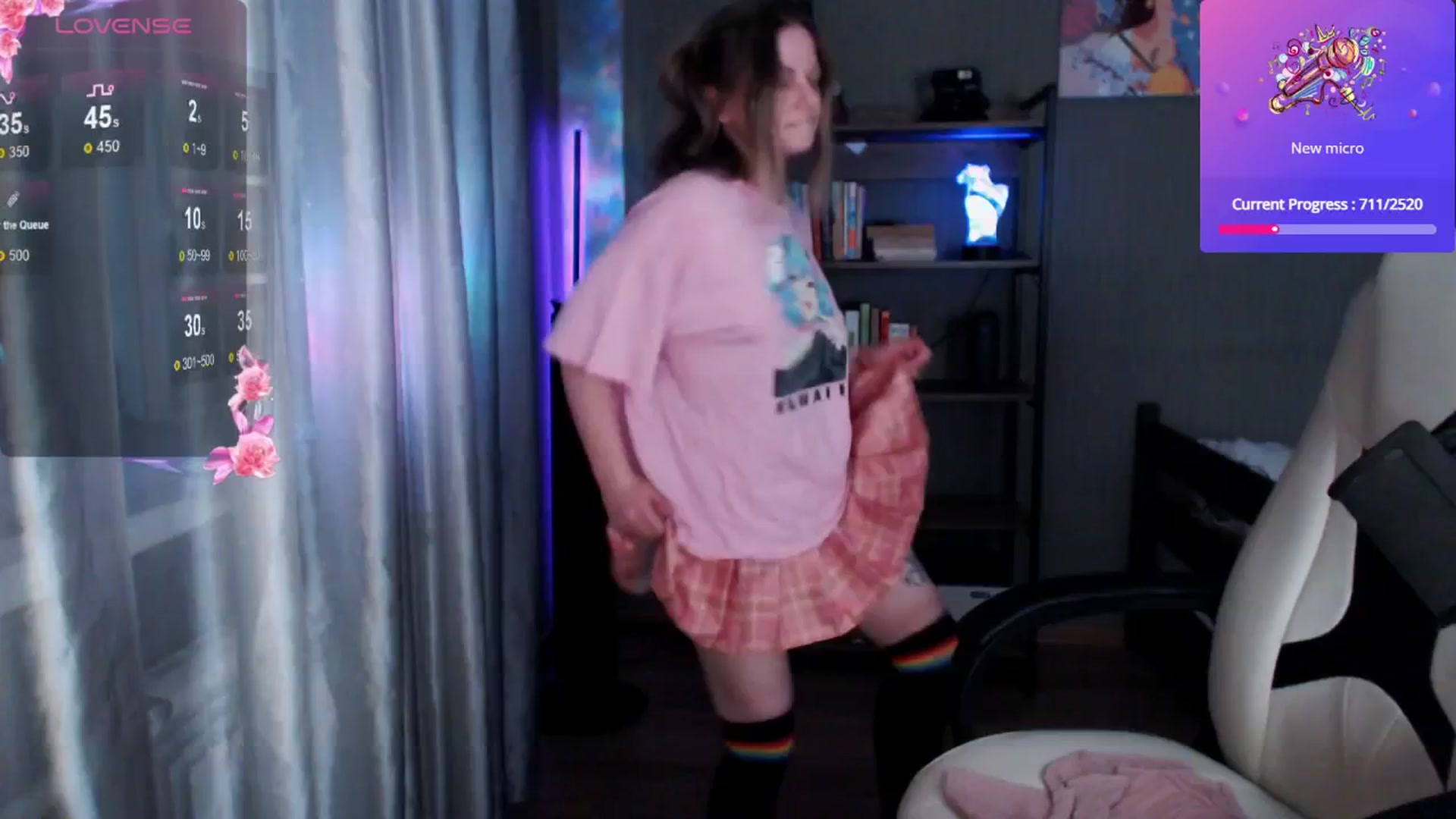 Gallery image thumbnail from MewTwo's myfreecams stream on, 05/22/2024, 24:10 image 6 of 20