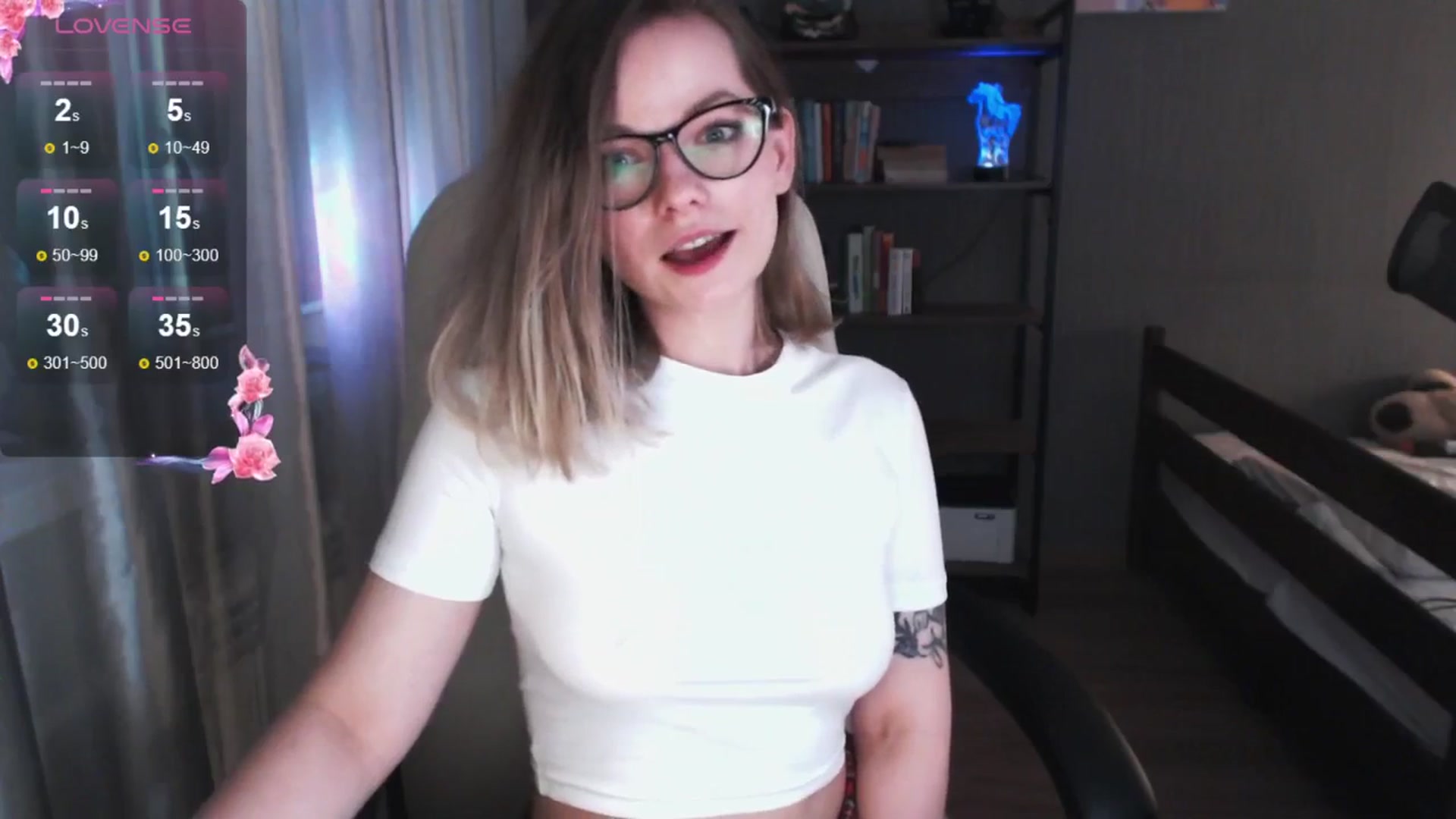 Gallery image thumbnail from MewTwo's myfreecams stream on, 05/23/2024, 02:18 image 17 of 20
