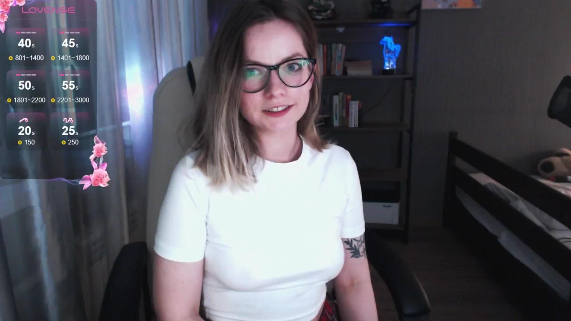 Gallery image thumbnail from MewTwo's myfreecams stream on, 05/23/2024, 03:40 image 11 of 20
