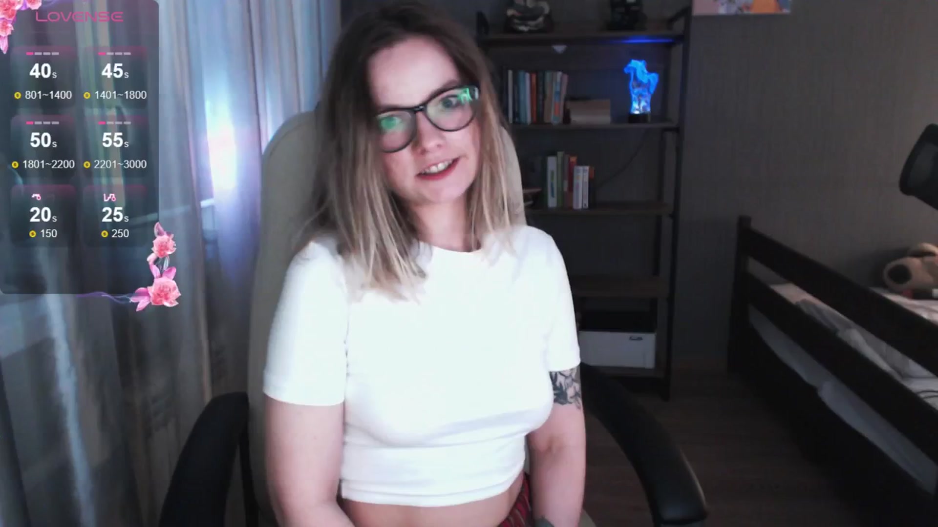 Gallery image thumbnail from MewTwo's myfreecams stream on, 05/23/2024, 03:40 image 13 of 20