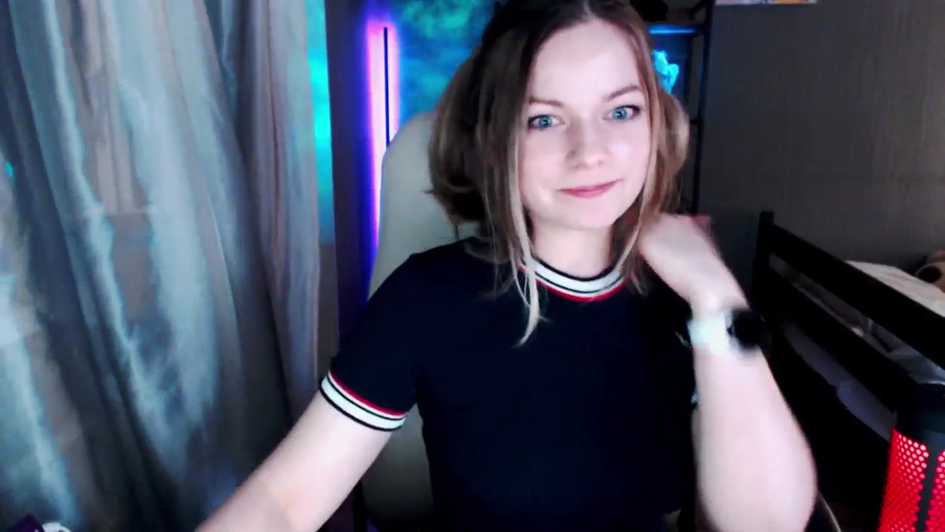 Gallery image thumbnail from MewTwo's myfreecams stream on, 05/29/2024, 22:49 image 9 of 20