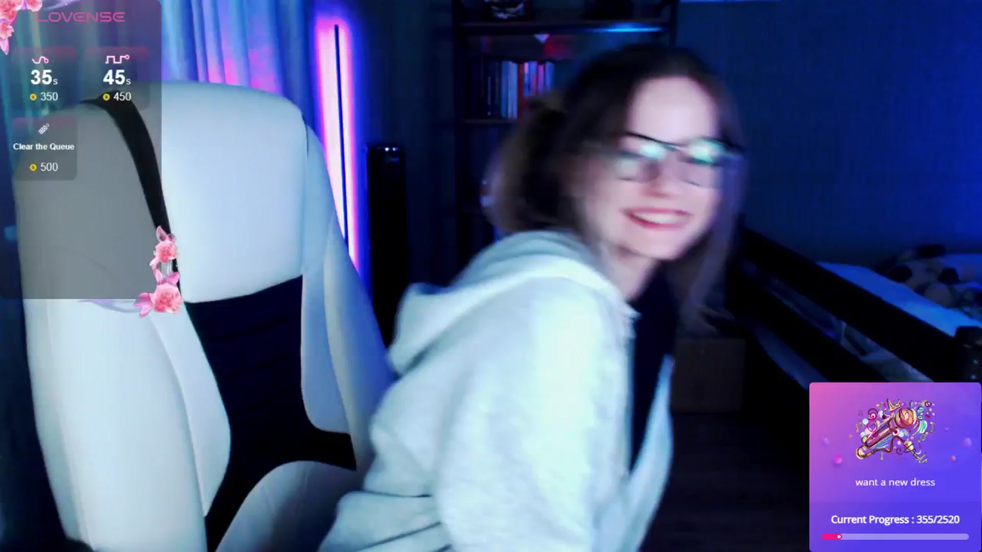 Gallery image thumbnail from MewTwo's myfreecams stream on, 05/30/2024, 04:31 image 7 of 20