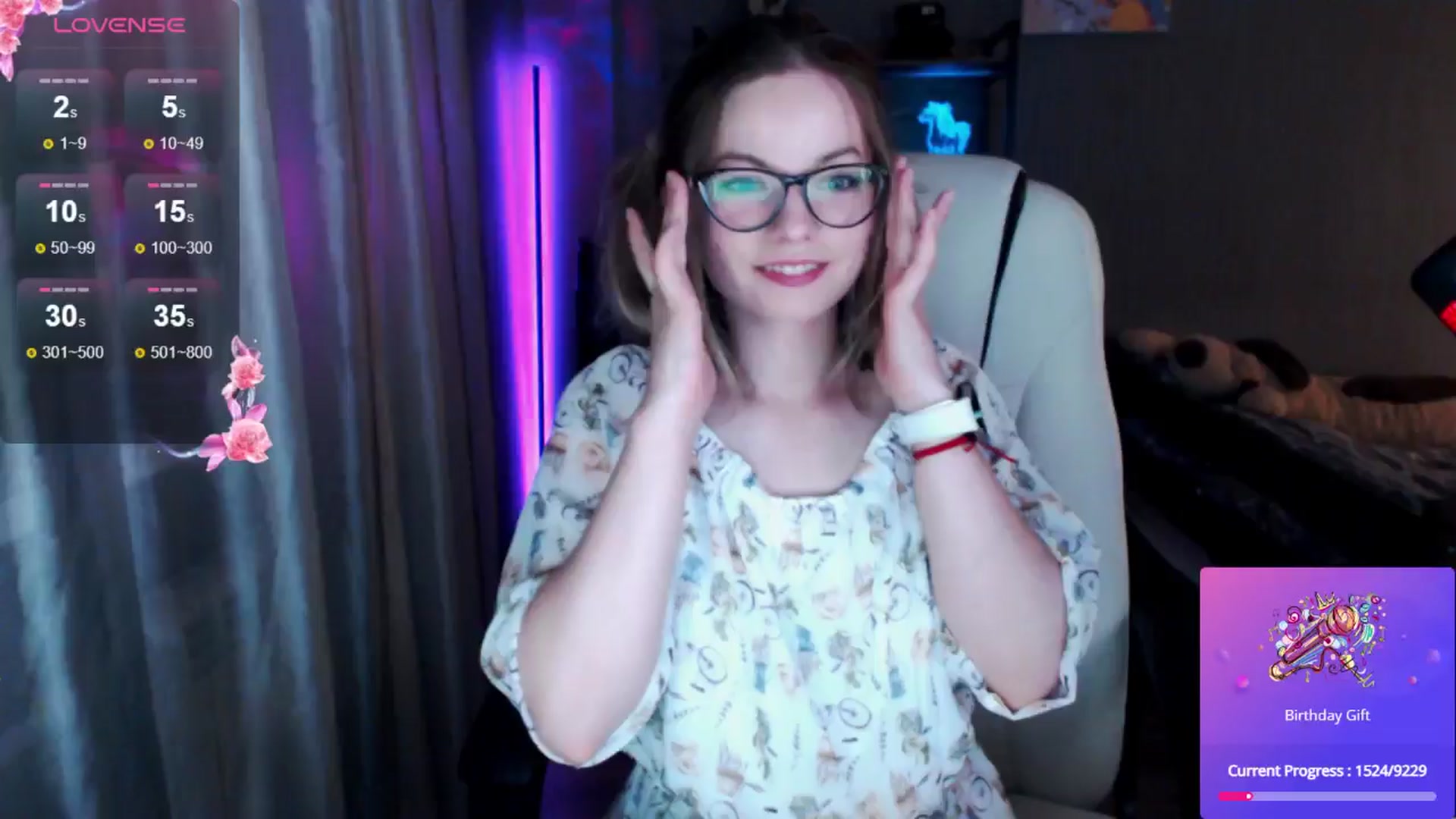Gallery image thumbnail from MewTwo's myfreecams stream on, 06/20/2024, 23:50 image 19 of 20