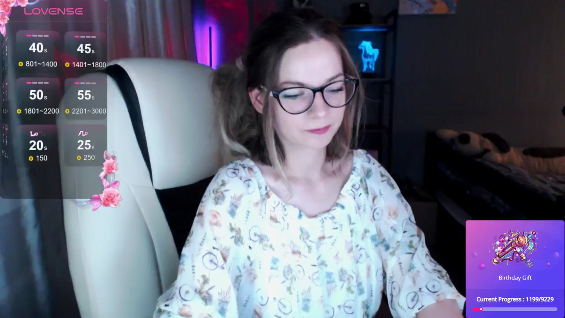Gallery image thumbnail from MewTwo's myfreecams stream on, 06/20/2024, 23:50 image 9 of 20