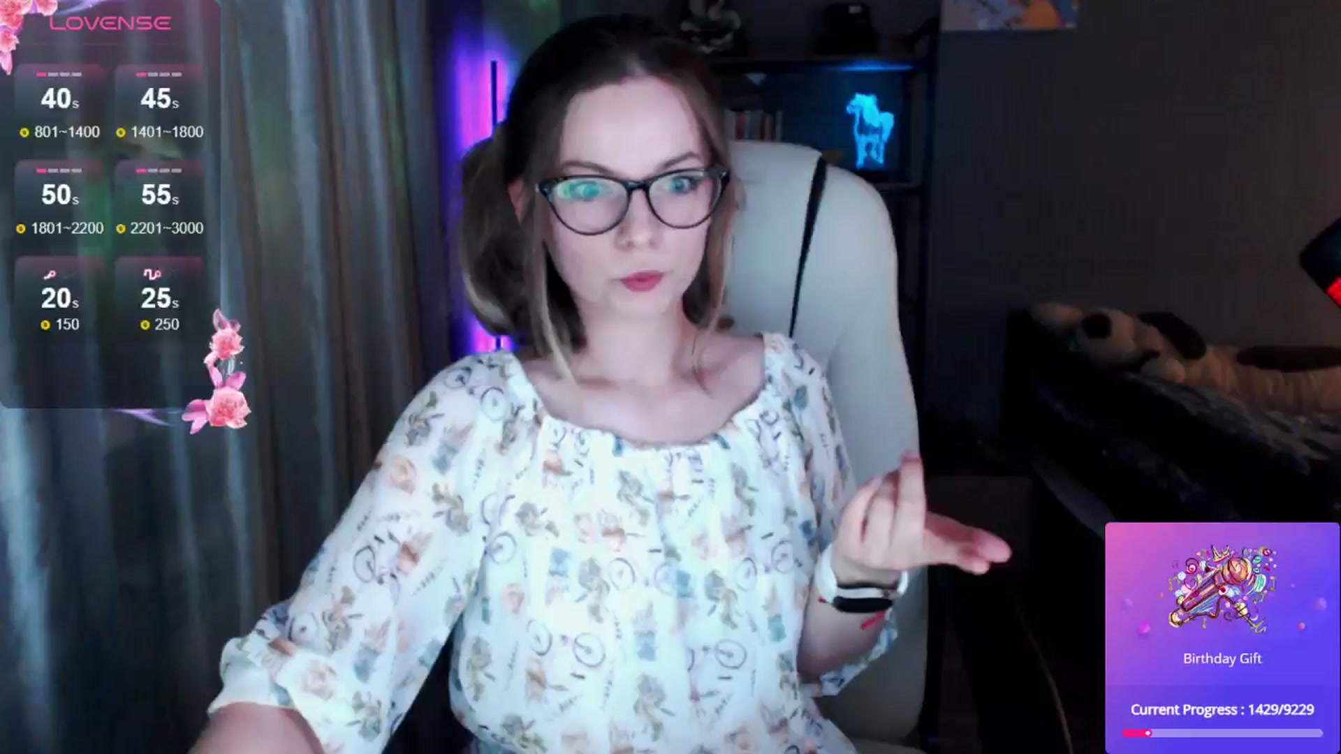 Gallery image thumbnail from MewTwo's myfreecams stream on, 06/20/2024, 23:50 image 16 of 20