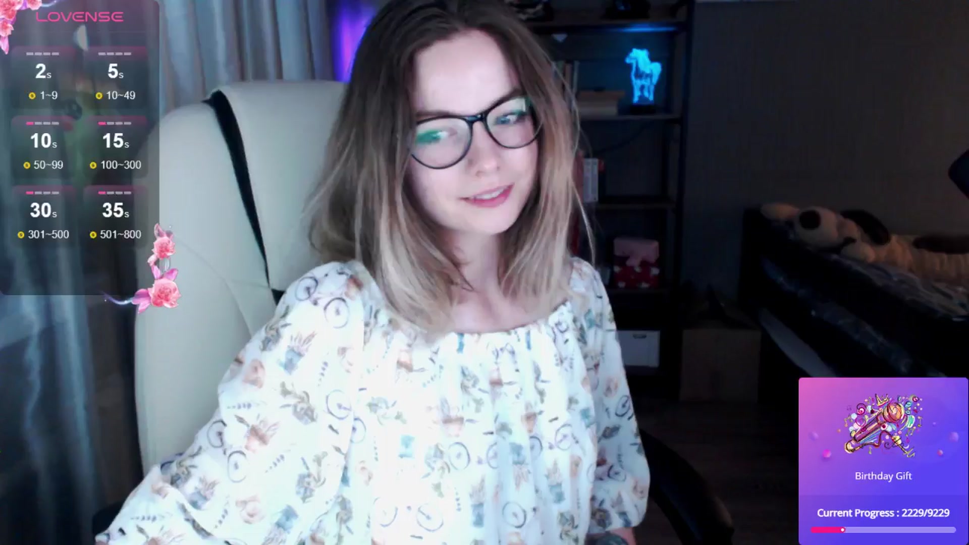 Gallery image thumbnail from MewTwo's myfreecams stream on, 06/21/2024, 02:13 image 13 of 20