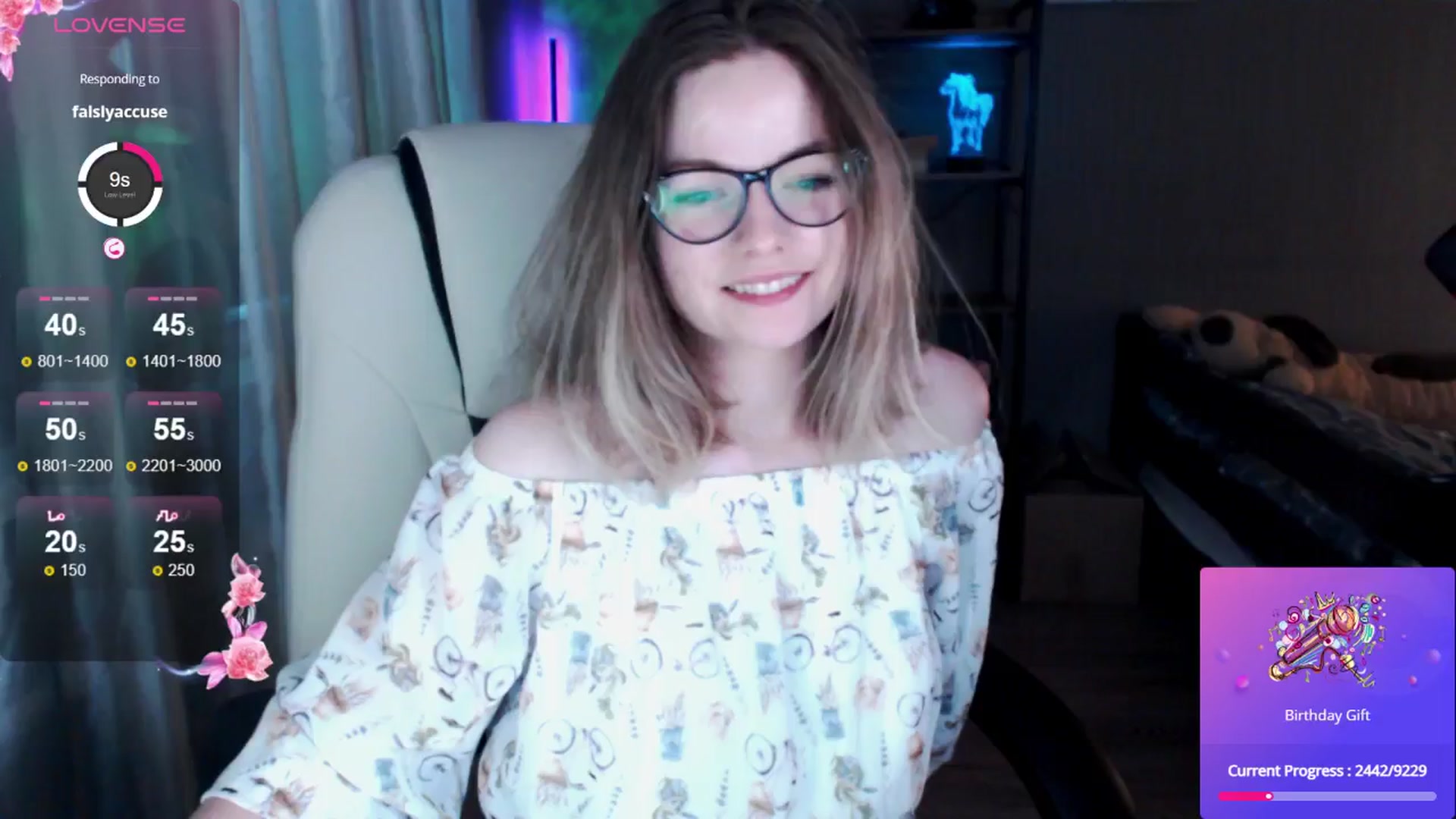 Gallery image thumbnail from MewTwo's myfreecams stream on, 06/21/2024, 02:13 image 19 of 20