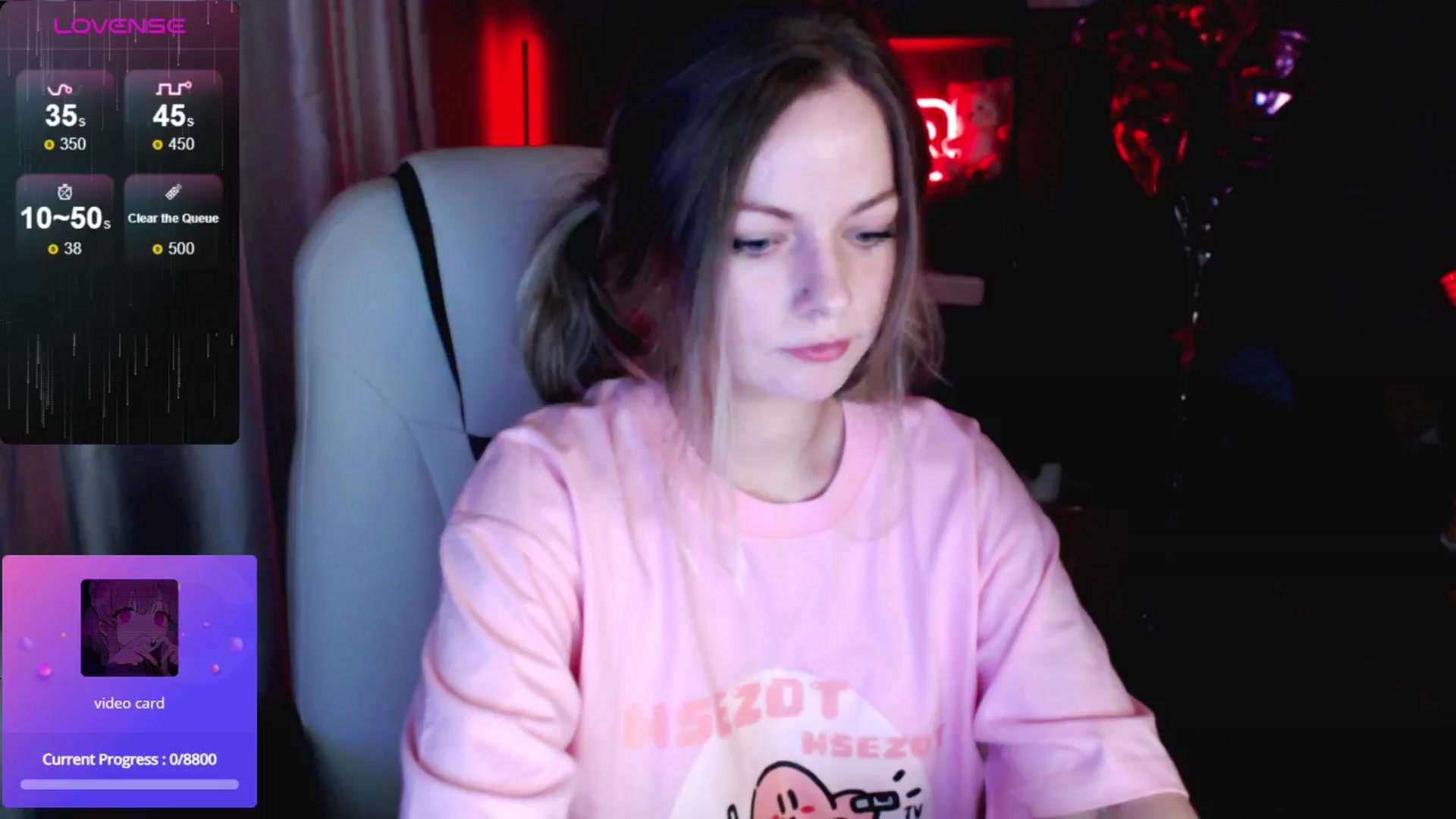 Gallery image thumbnail from MewTwo's myfreecams stream on, 07/22/2024, 24:07 image 3 of 20