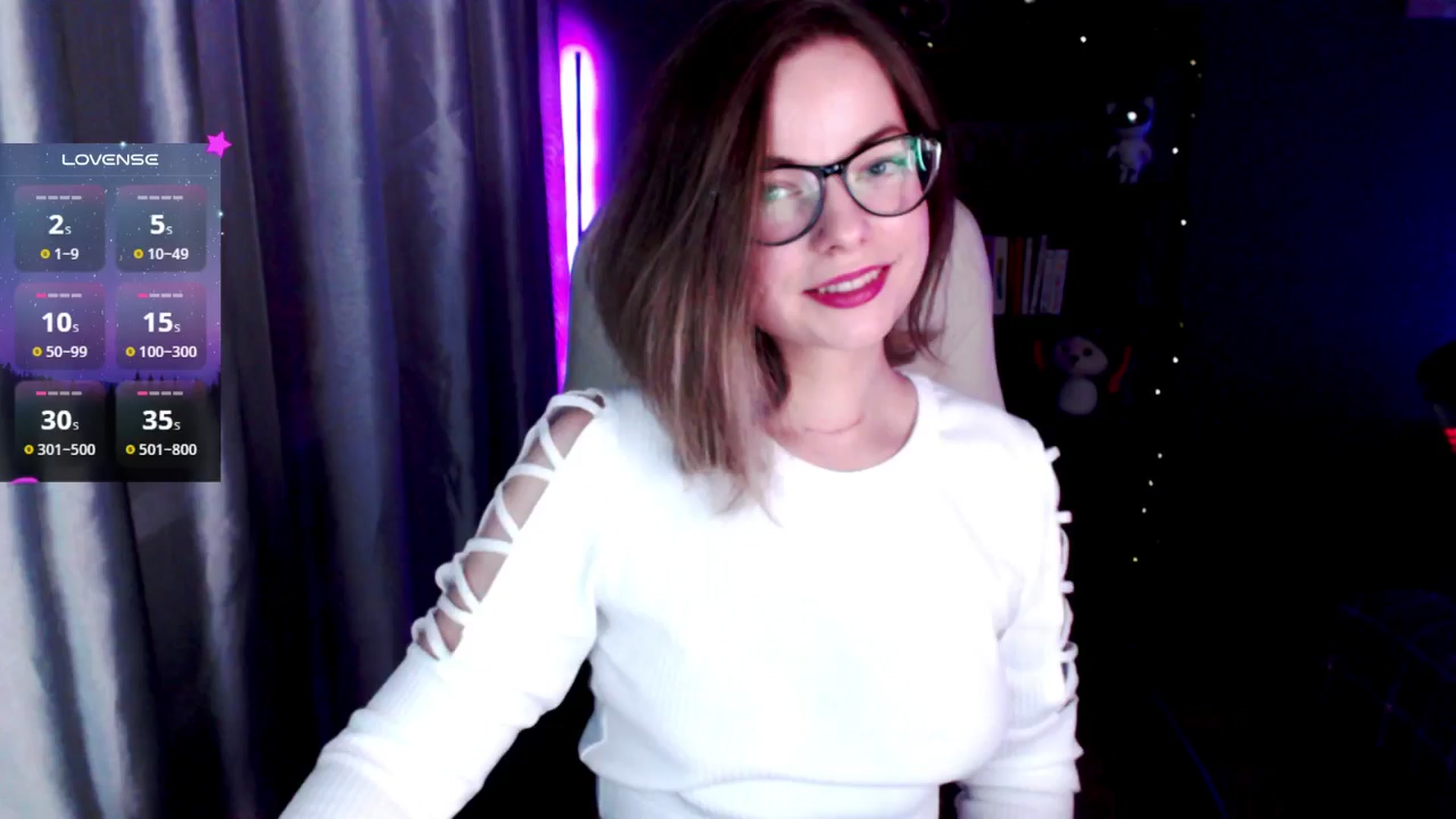 Gallery image thumbnail from MewTwo's myfreecams stream on, 10/22/2024, 24:00 image 19 of 20