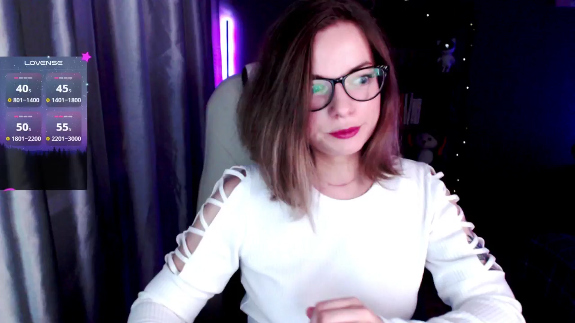 Gallery image thumbnail from MewTwo's myfreecams stream on, 10/22/2024, 24:00 image 3 of 20
