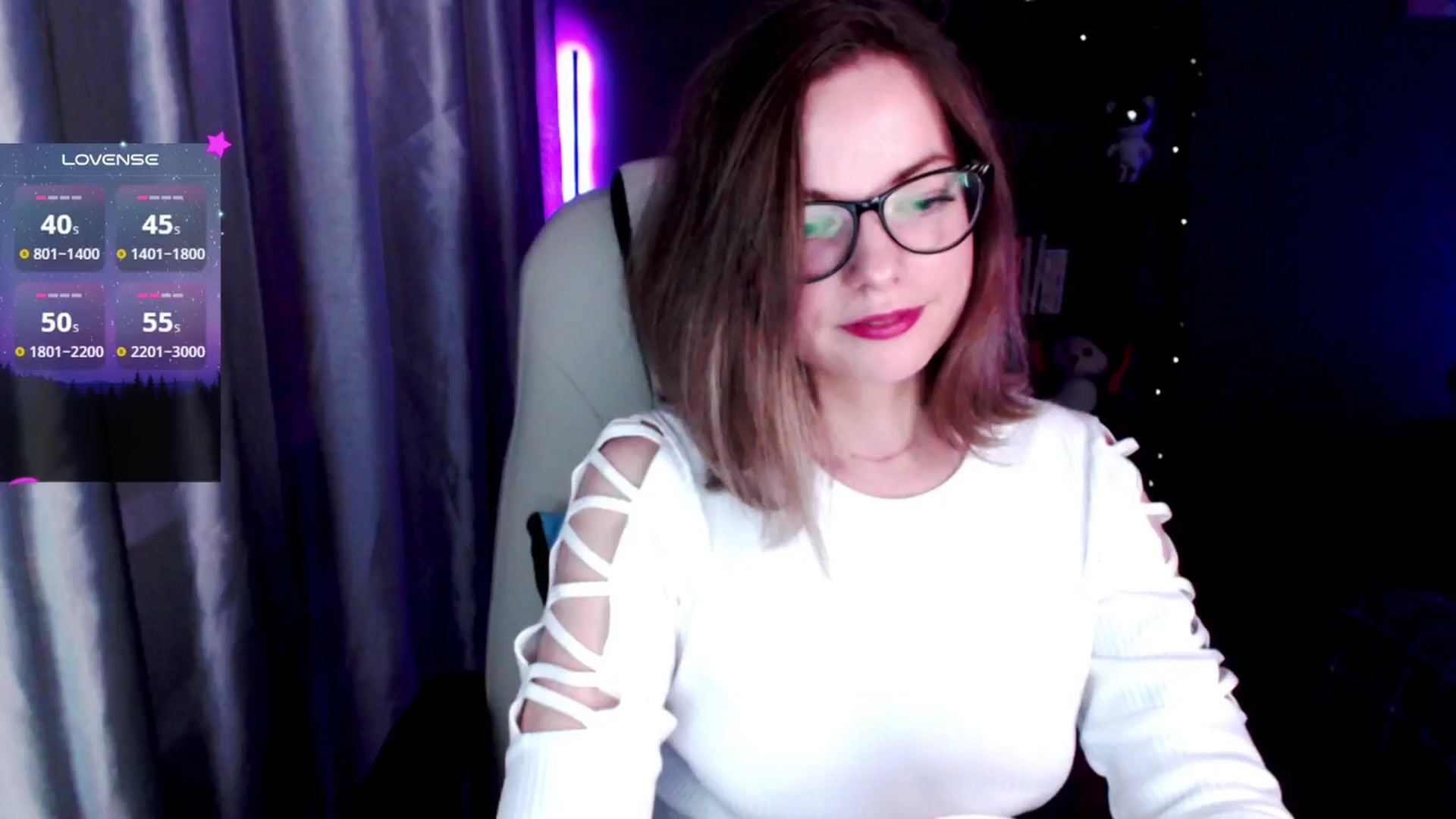 Gallery image thumbnail from MewTwo's myfreecams stream on, 10/22/2024, 24:00 image 2 of 20