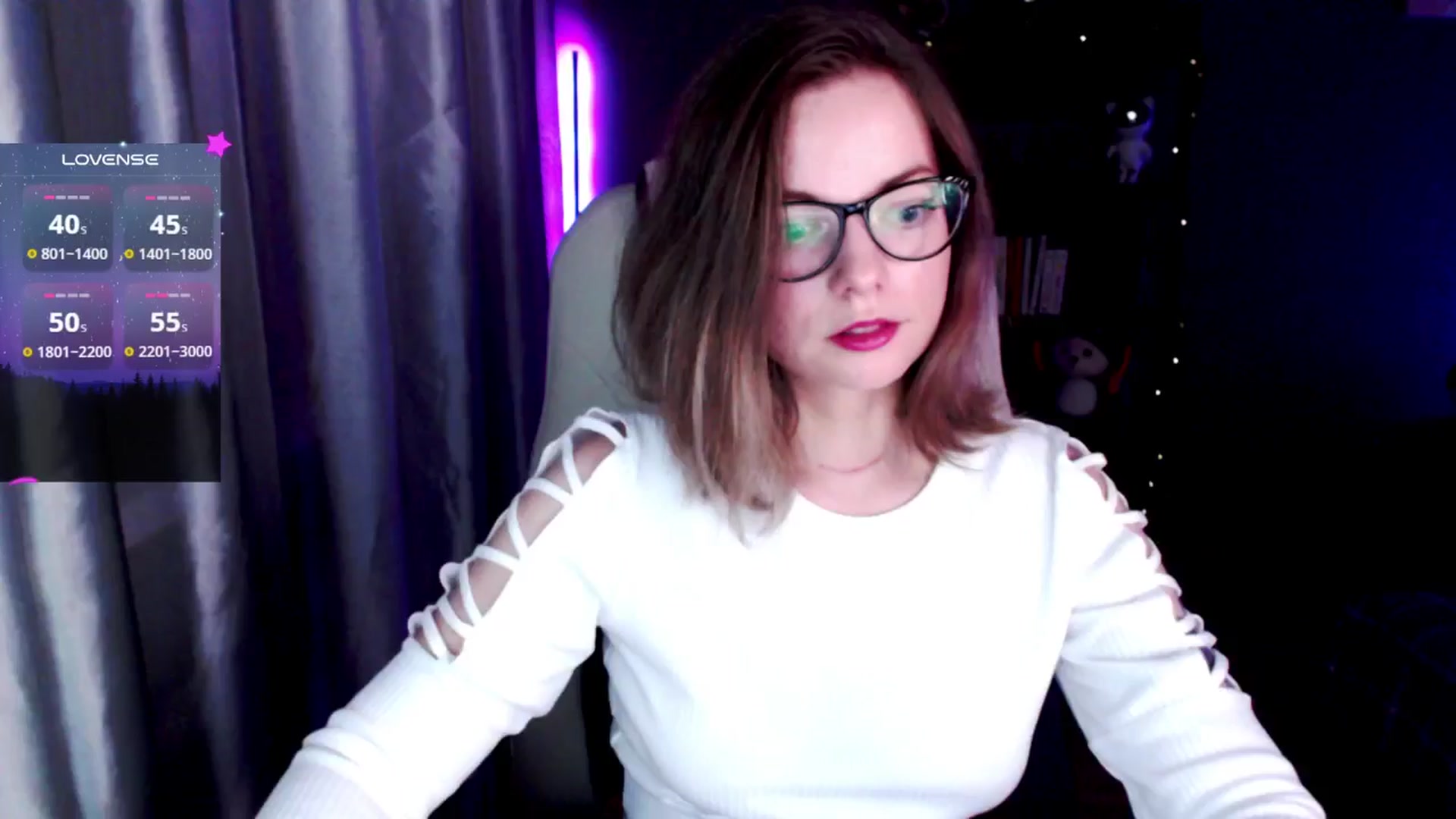 Gallery image thumbnail from MewTwo's myfreecams stream on, 10/22/2024, 24:00 image 7 of 20