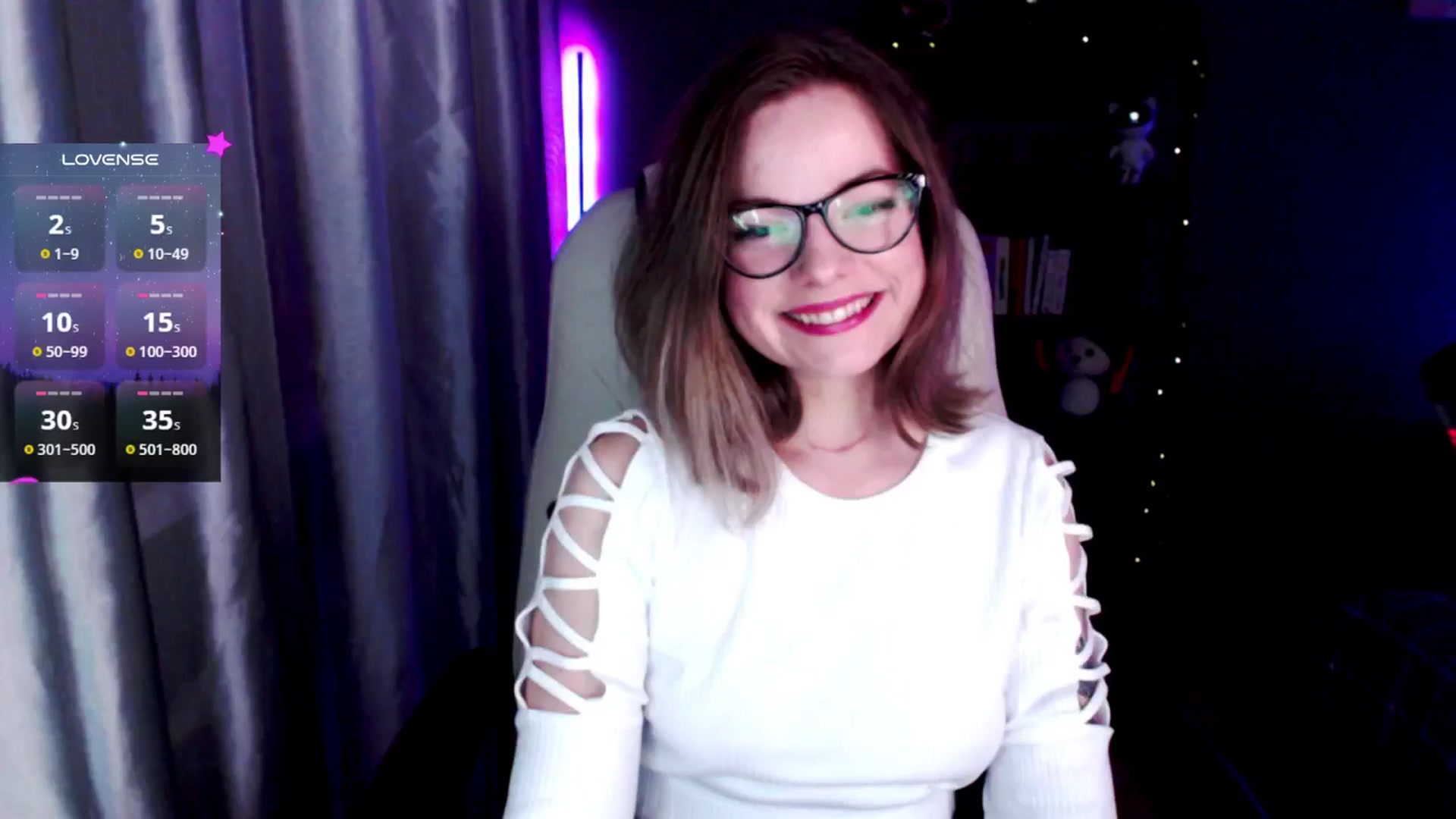 Gallery image thumbnail from MewTwo's myfreecams stream on, 10/22/2024, 24:00 image 13 of 20