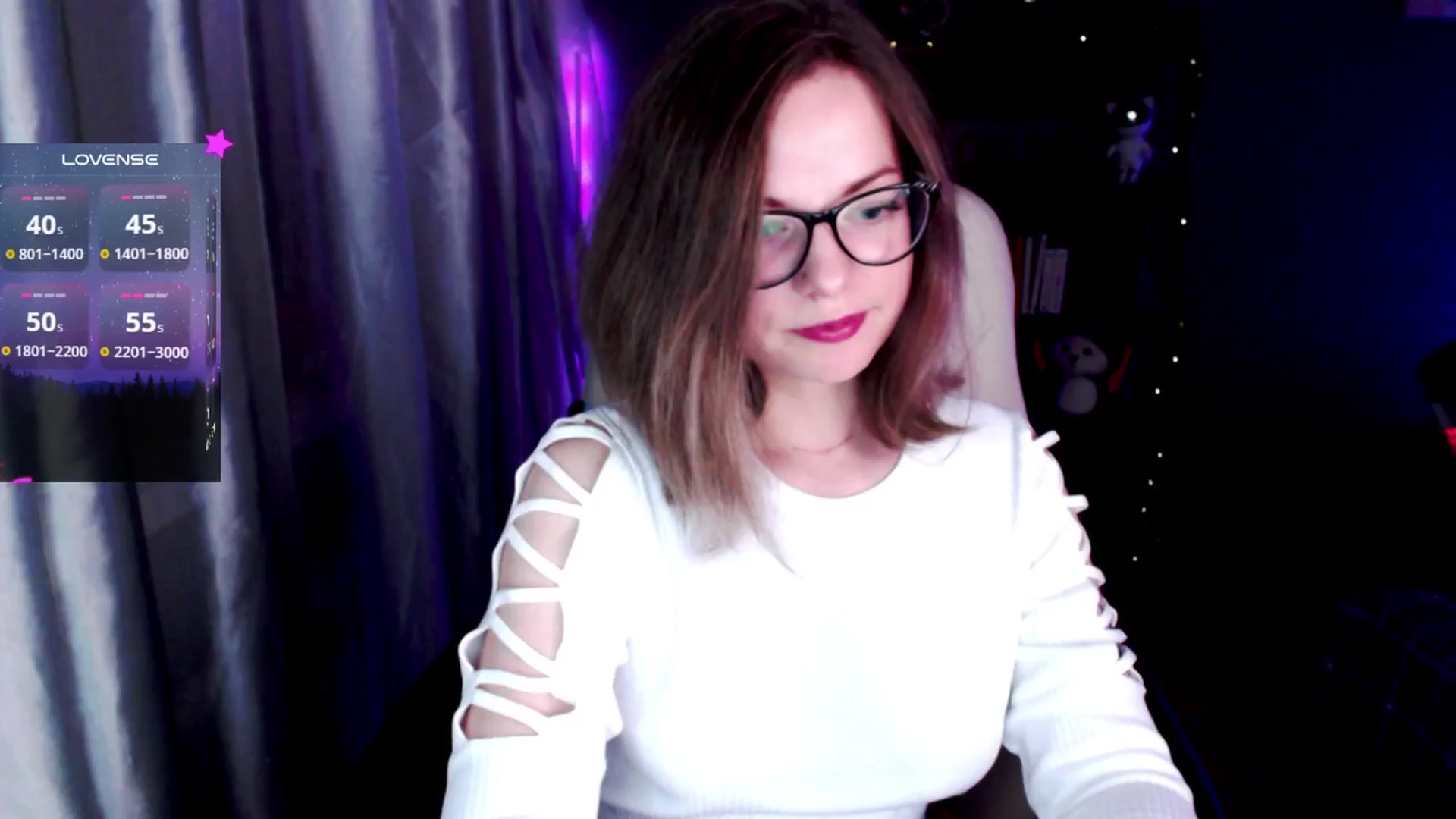 Gallery image thumbnail from MewTwo's myfreecams stream on, 10/22/2024, 24:29 image 8 of 20