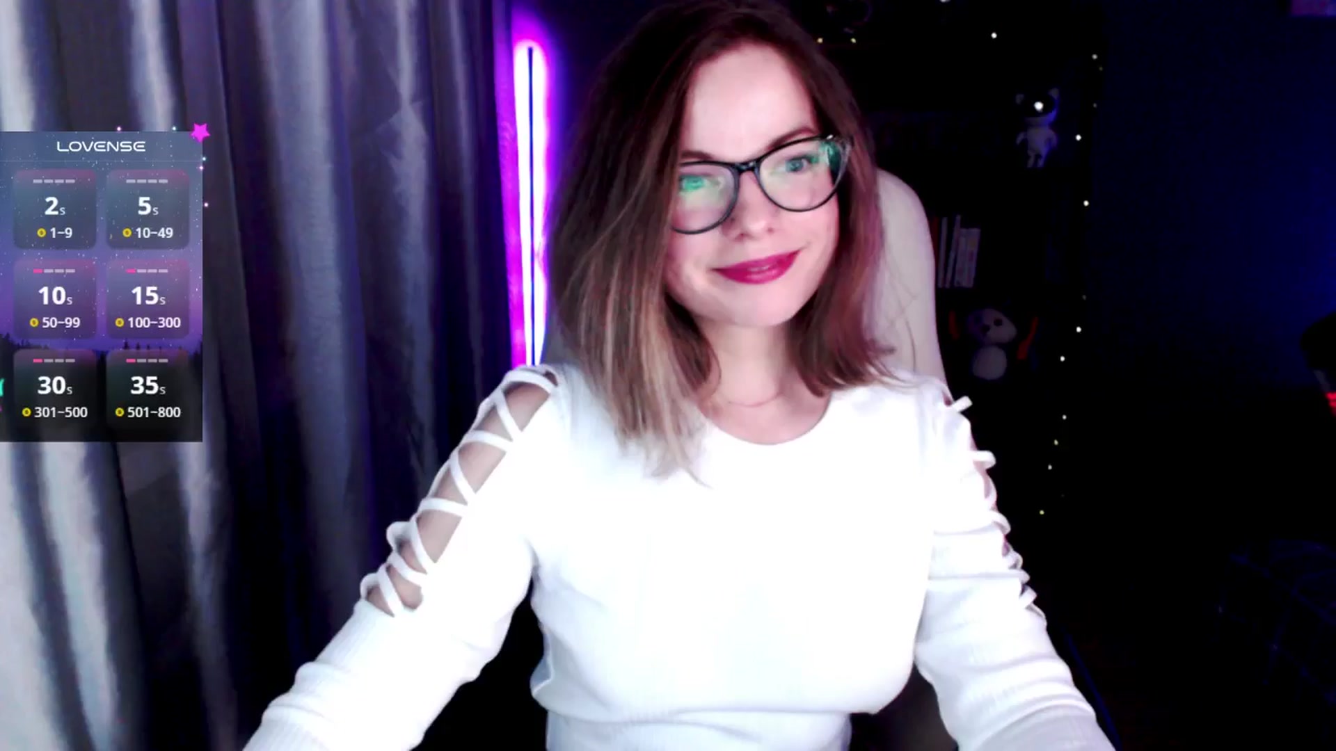 Gallery image thumbnail from MewTwo's myfreecams stream on, 10/22/2024, 24:29 image 2 of 20