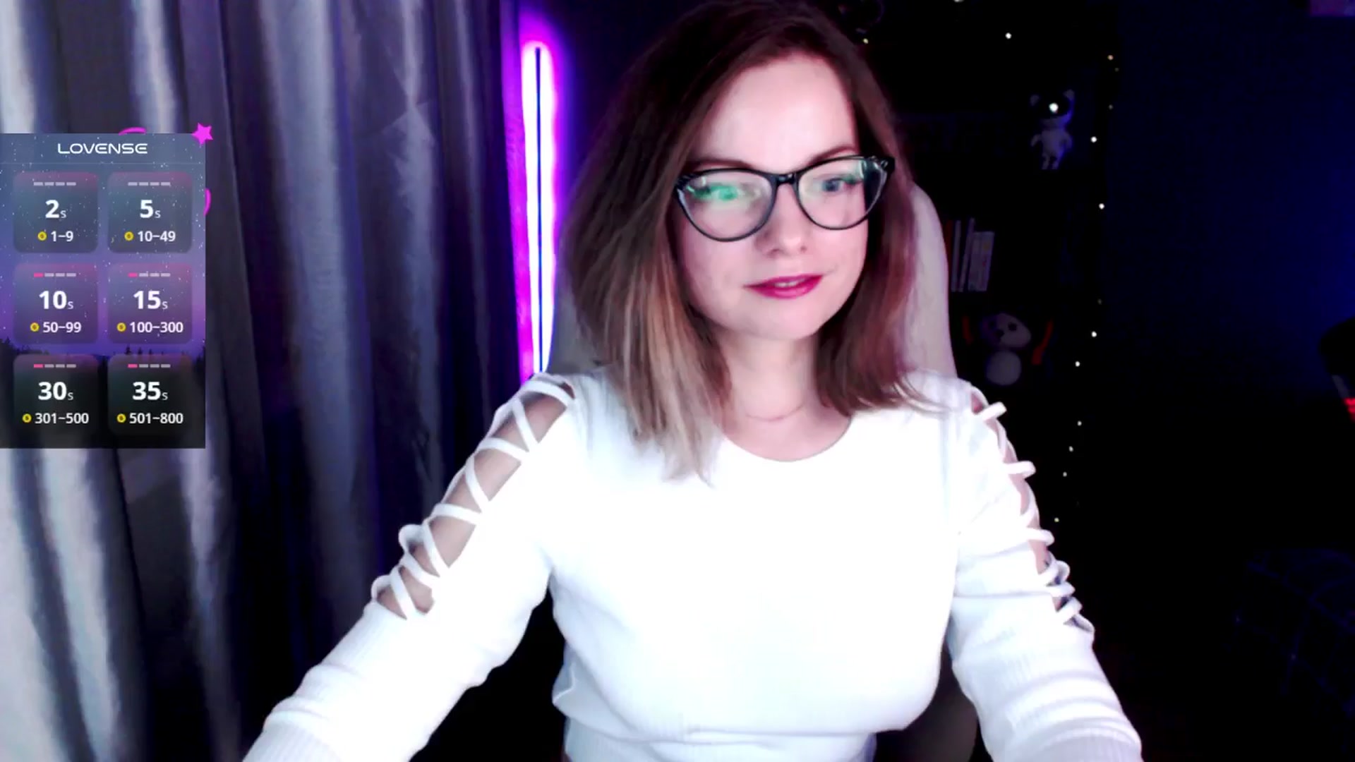 Gallery image thumbnail from MewTwo's myfreecams stream on, 10/22/2024, 24:29 image 3 of 20