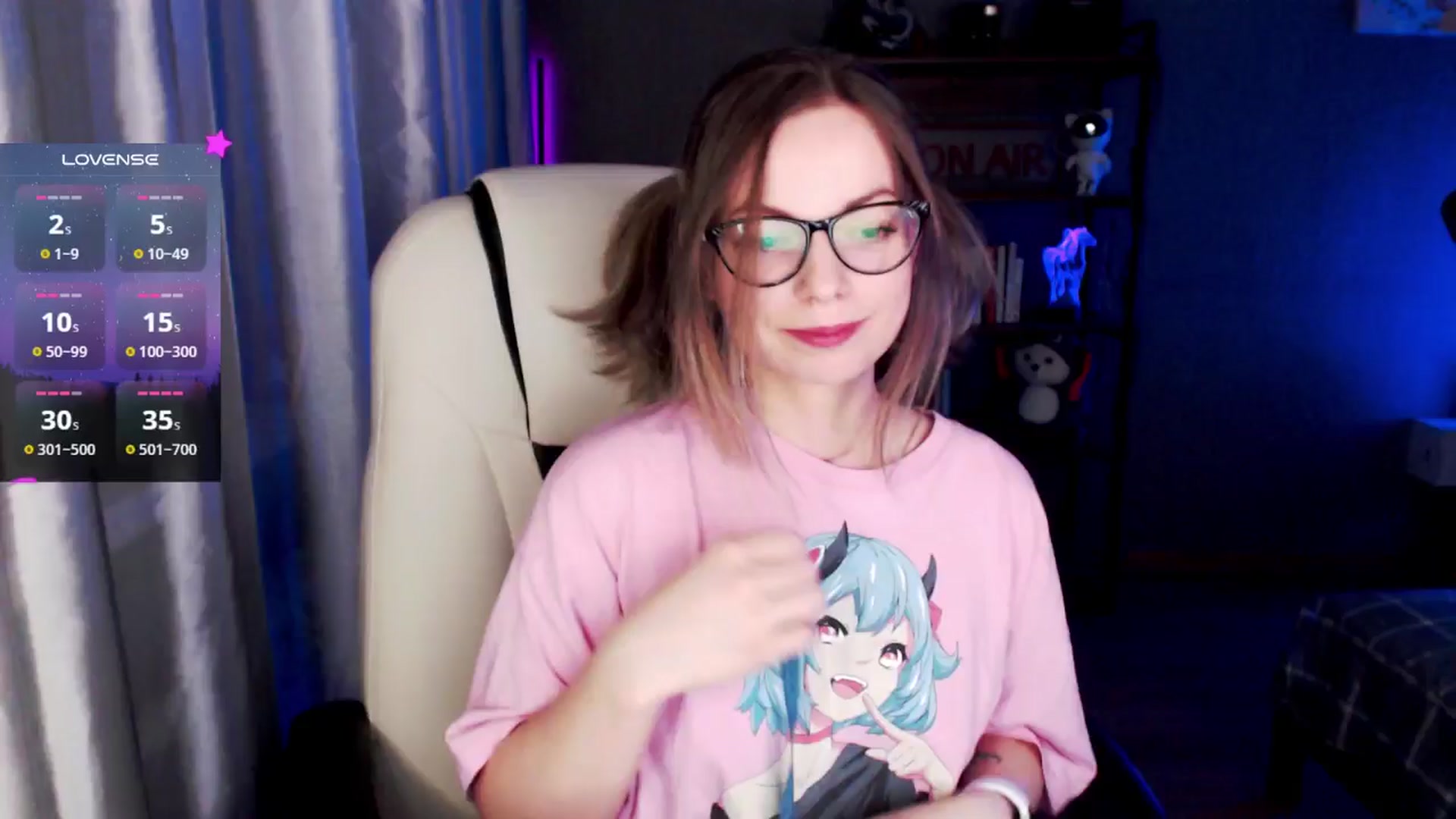 Gallery image thumbnail from MewTwo's myfreecams stream on, 10/22/2024, 23:45 image 10 of 20