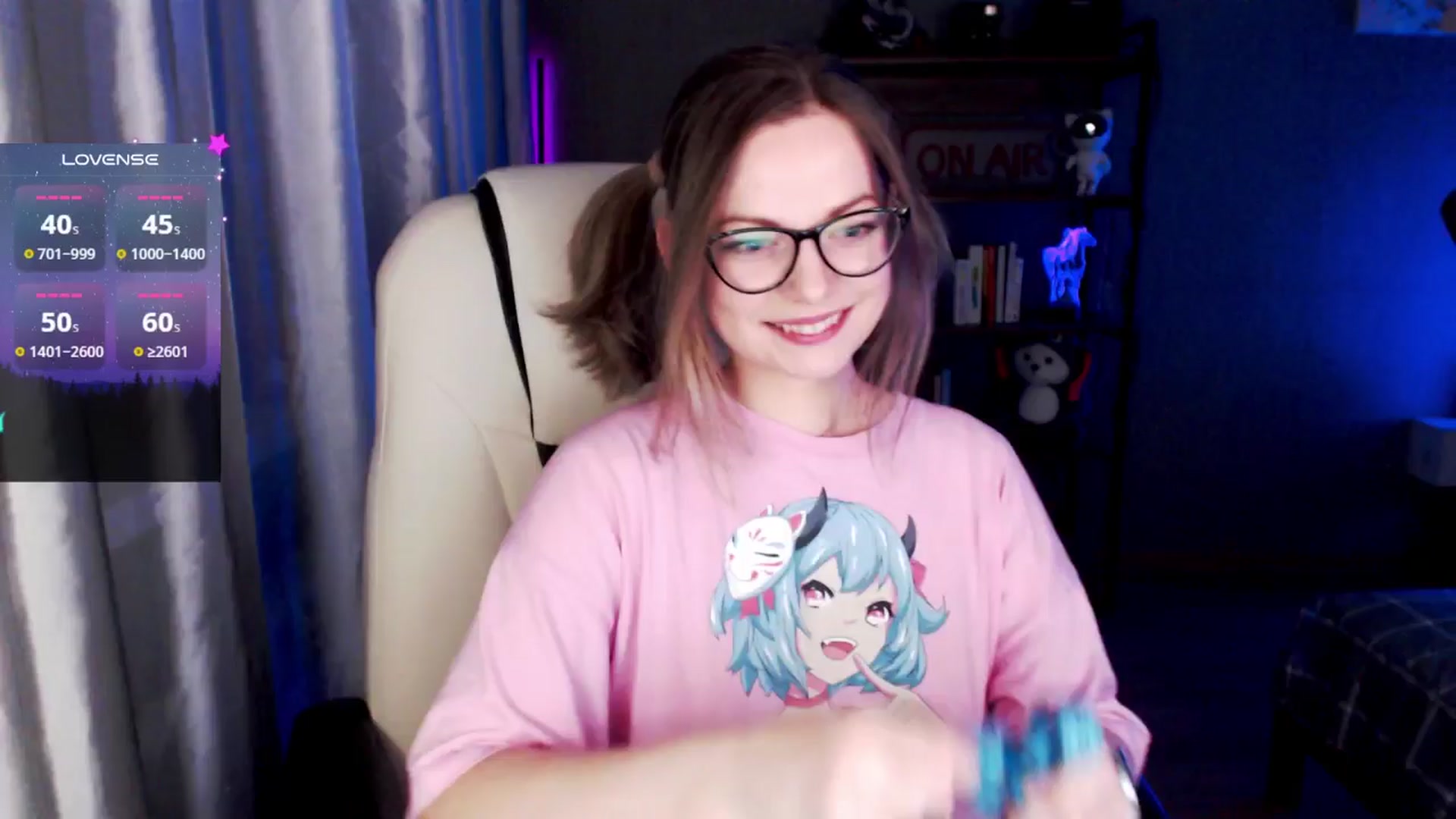 Gallery image thumbnail from MewTwo's myfreecams stream on, 10/22/2024, 23:45 image 19 of 20