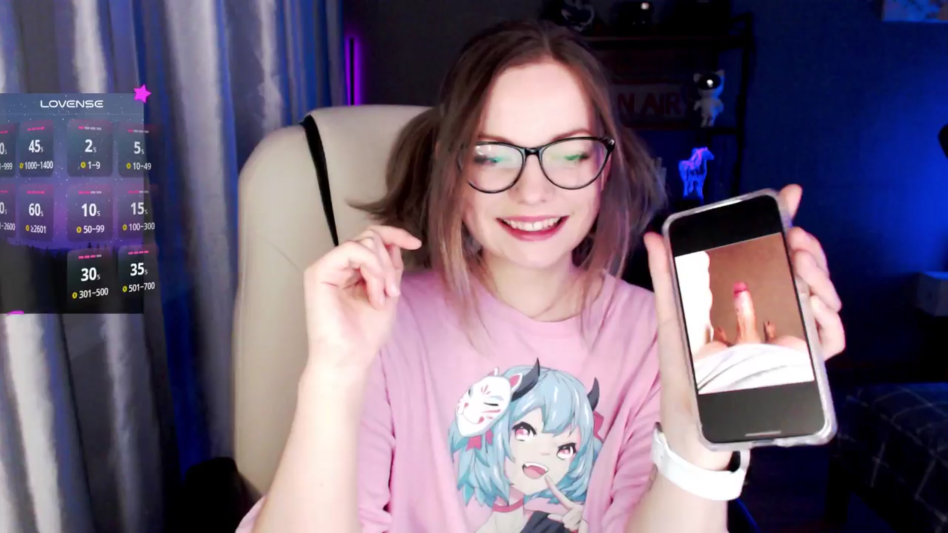 Gallery image thumbnail from MewTwo's myfreecams stream on, 10/22/2024, 23:45 image 18 of 20
