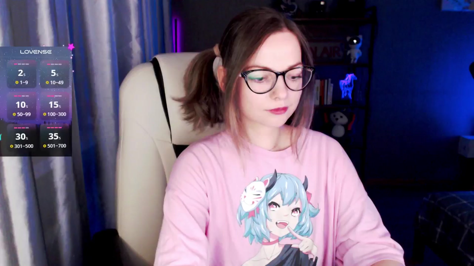 Gallery image thumbnail from MewTwo's myfreecams stream on, 10/22/2024, 23:45 image 11 of 20