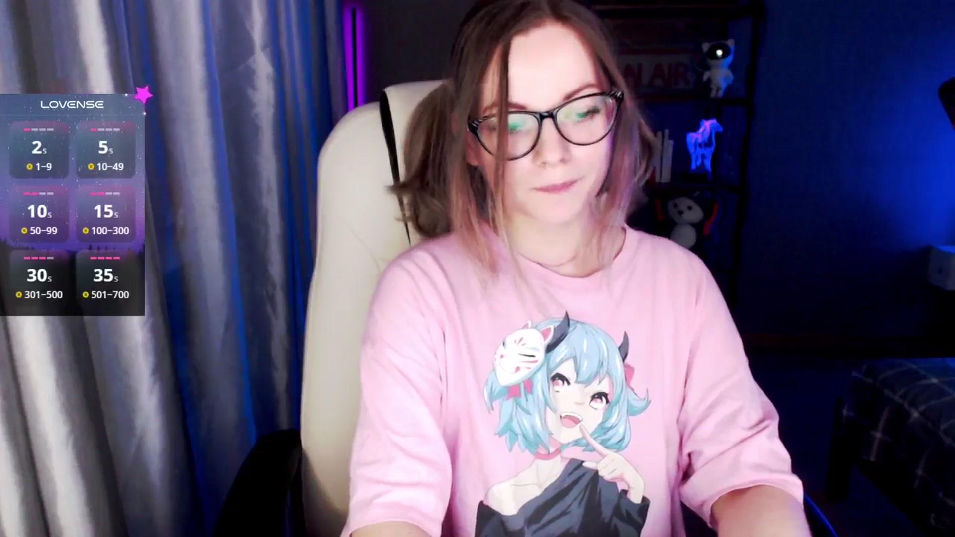 Gallery image thumbnail from MewTwo's myfreecams stream on, 10/23/2024, 02:18 image 14 of 20