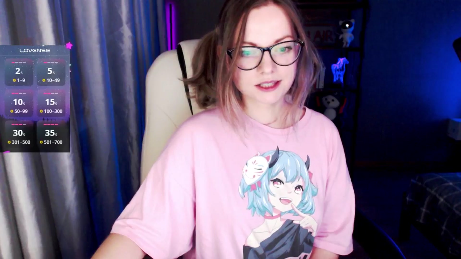 Gallery image thumbnail from MewTwo's myfreecams stream on, 10/23/2024, 02:18 image 9 of 20