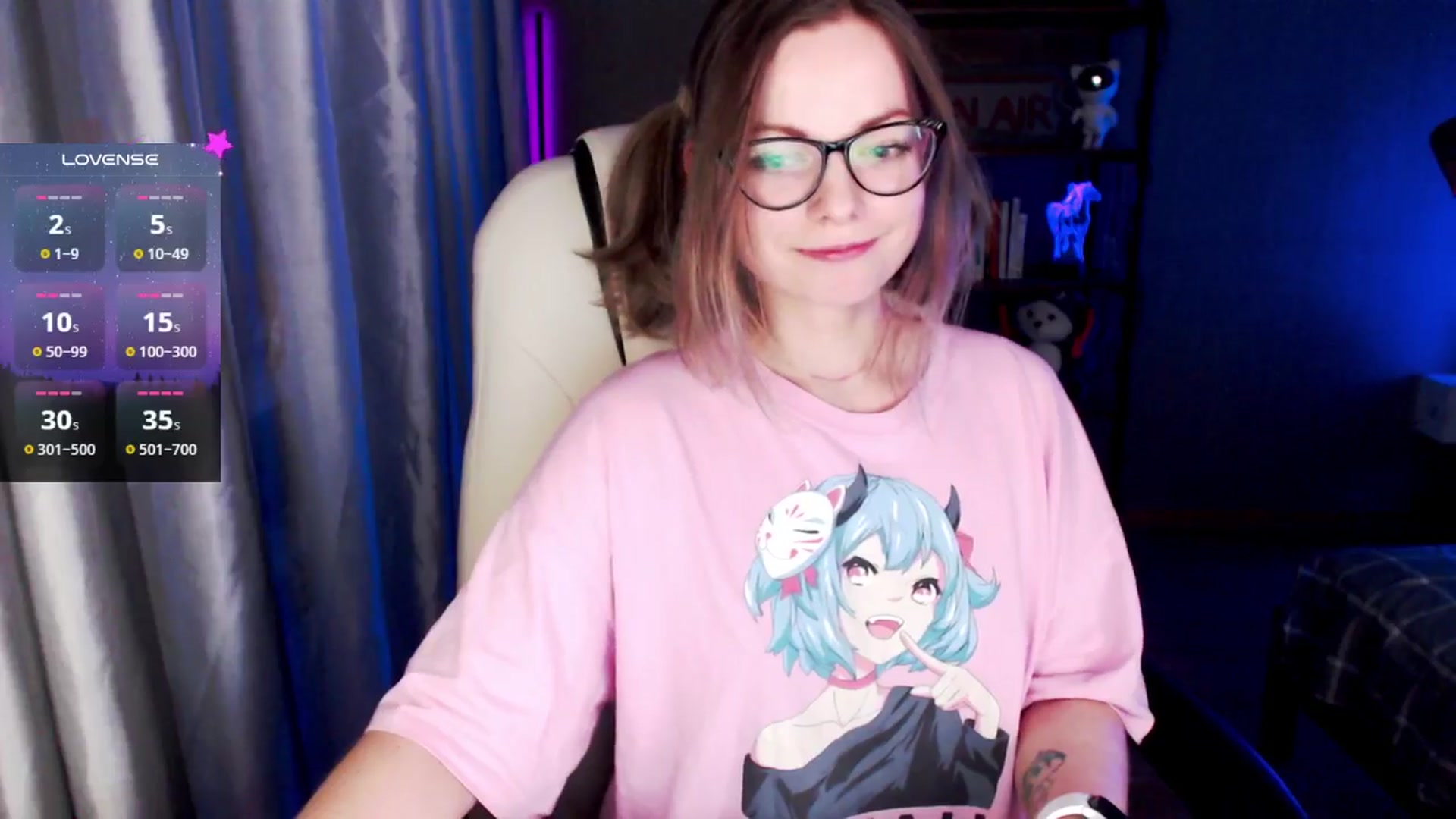 Gallery image thumbnail from MewTwo's myfreecams stream on, 10/23/2024, 02:18 image 10 of 20