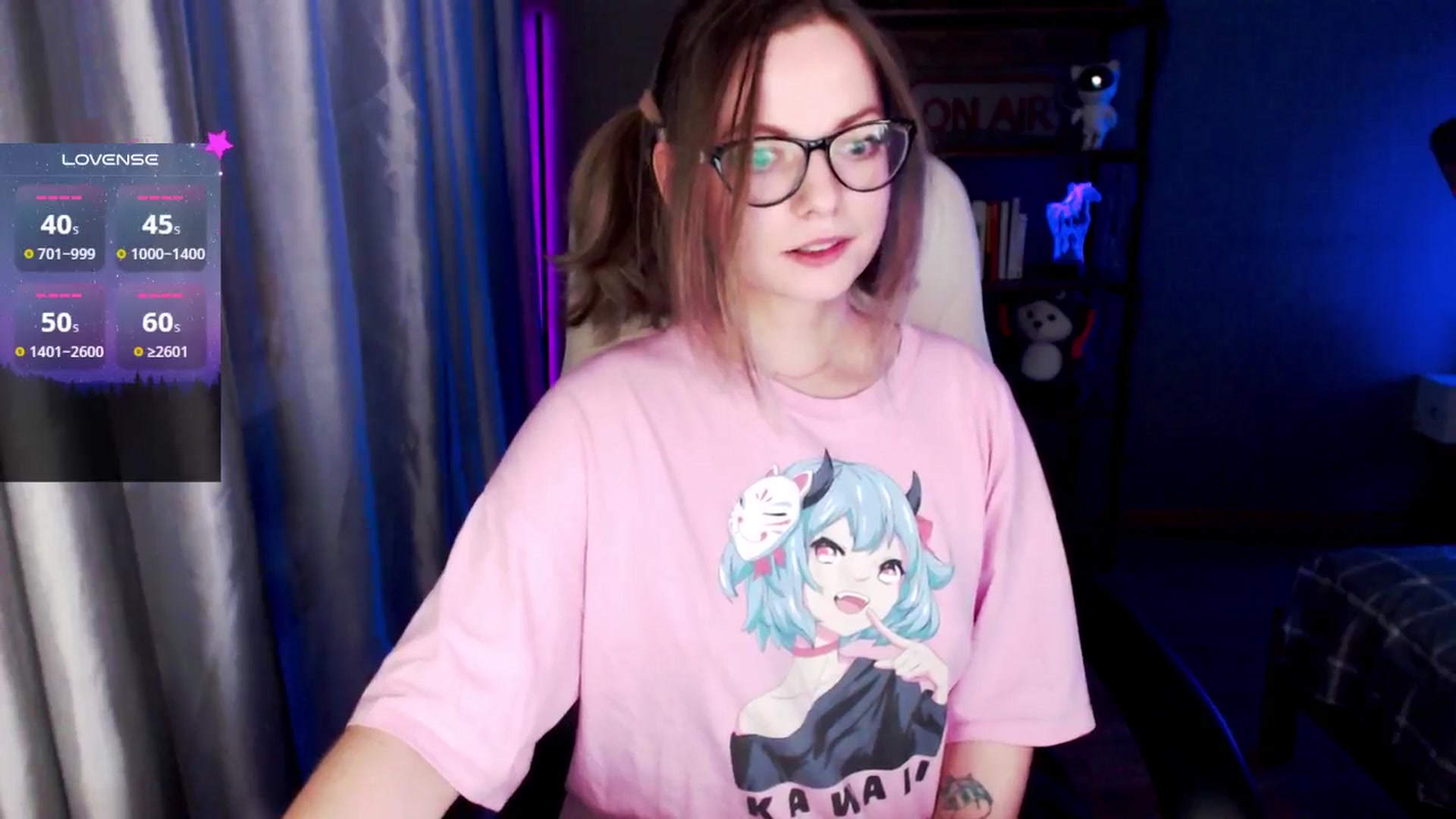 Gallery image thumbnail from MewTwo's myfreecams stream on, 10/23/2024, 02:18 image 18 of 20