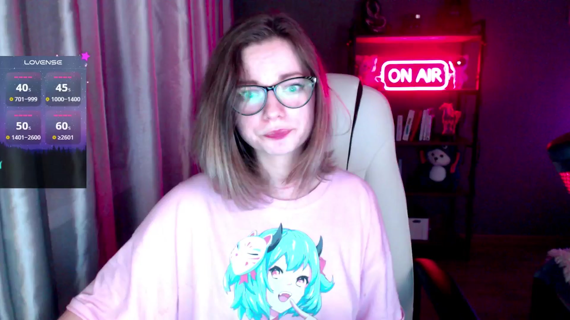 Gallery image thumbnail from MewTwo's myfreecams stream on, 10/31/2024, 03:17 image 16 of 20