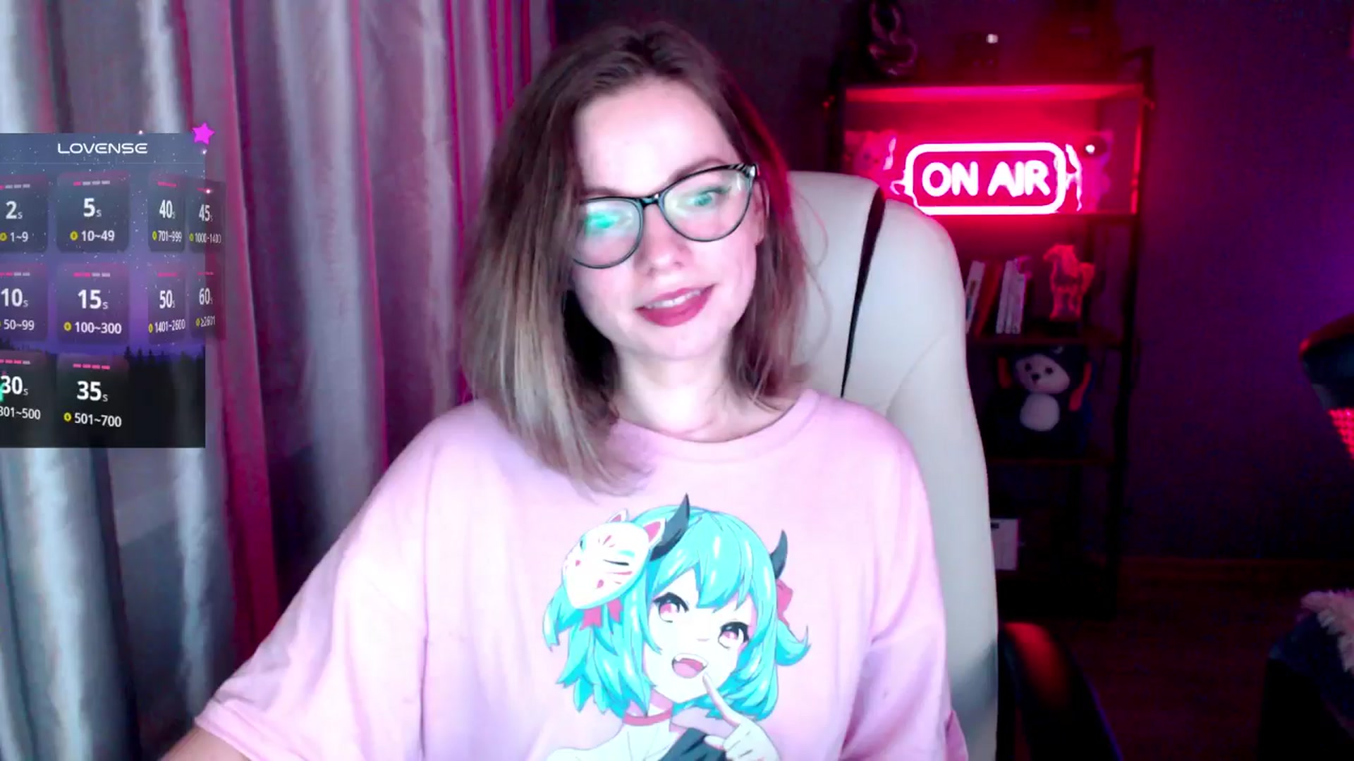 Gallery image thumbnail from MewTwo's myfreecams stream on, 10/31/2024, 03:17 image 18 of 20