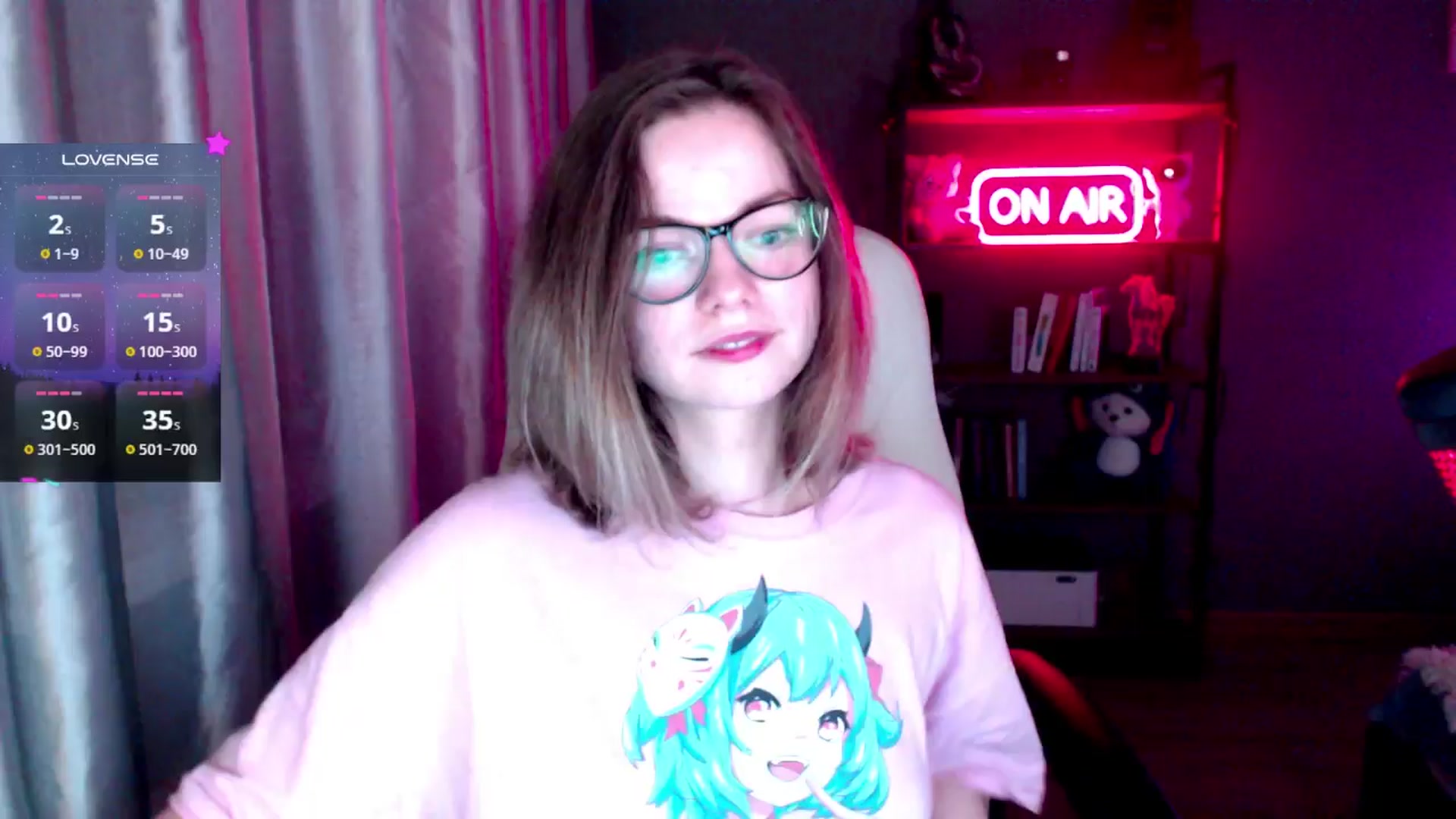 Gallery image thumbnail from MewTwo's myfreecams stream on, 10/31/2024, 03:17 image 7 of 20