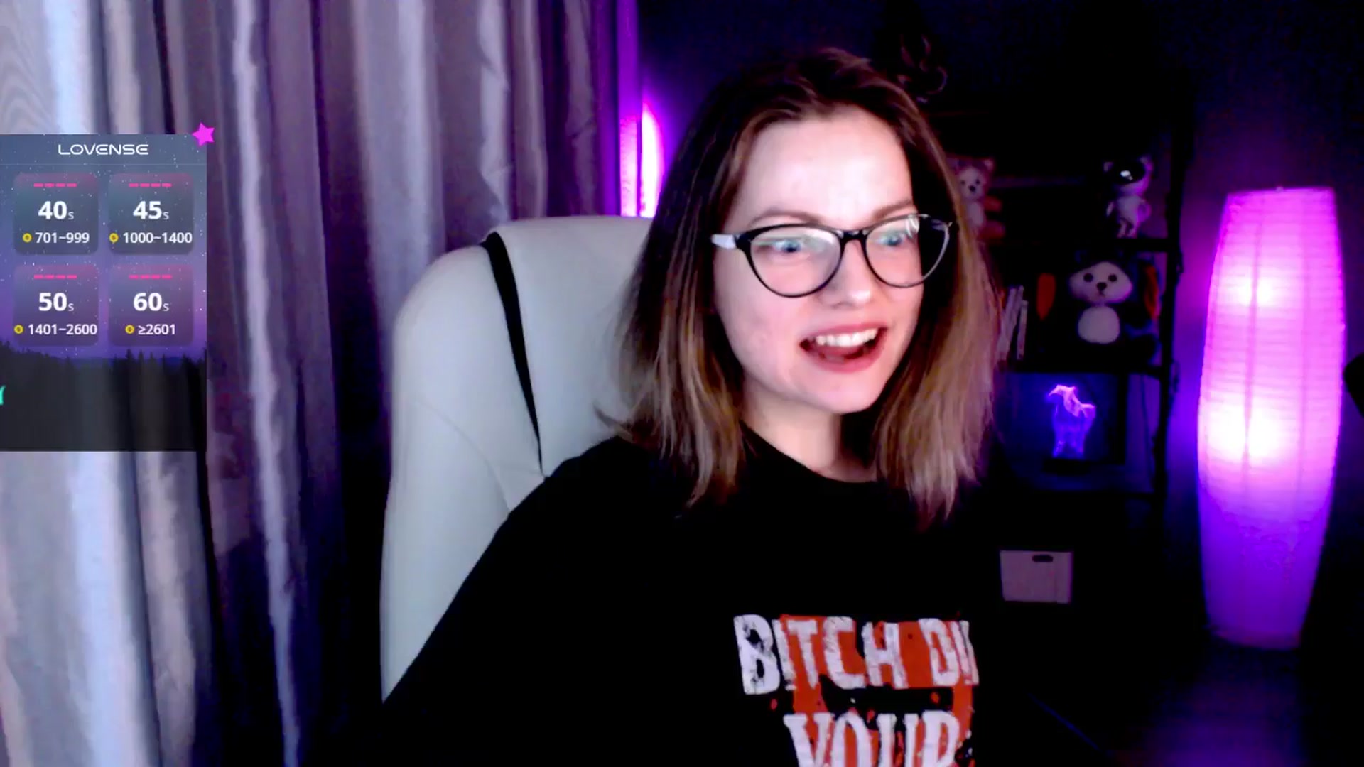 Gallery image thumbnail from MewTwo's myfreecams stream on, 11/19/2024, 21:44 image 3 of 20