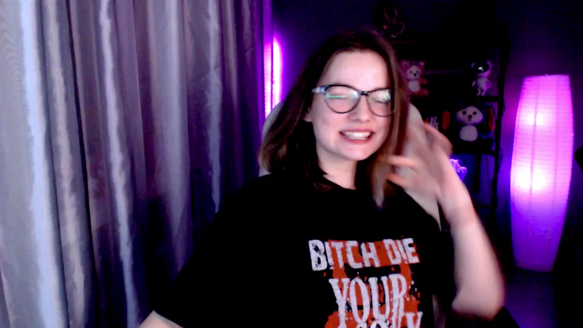 Gallery image thumbnail from MewTwo's myfreecams stream on, 11/19/2024, 21:44 image 20 of 20