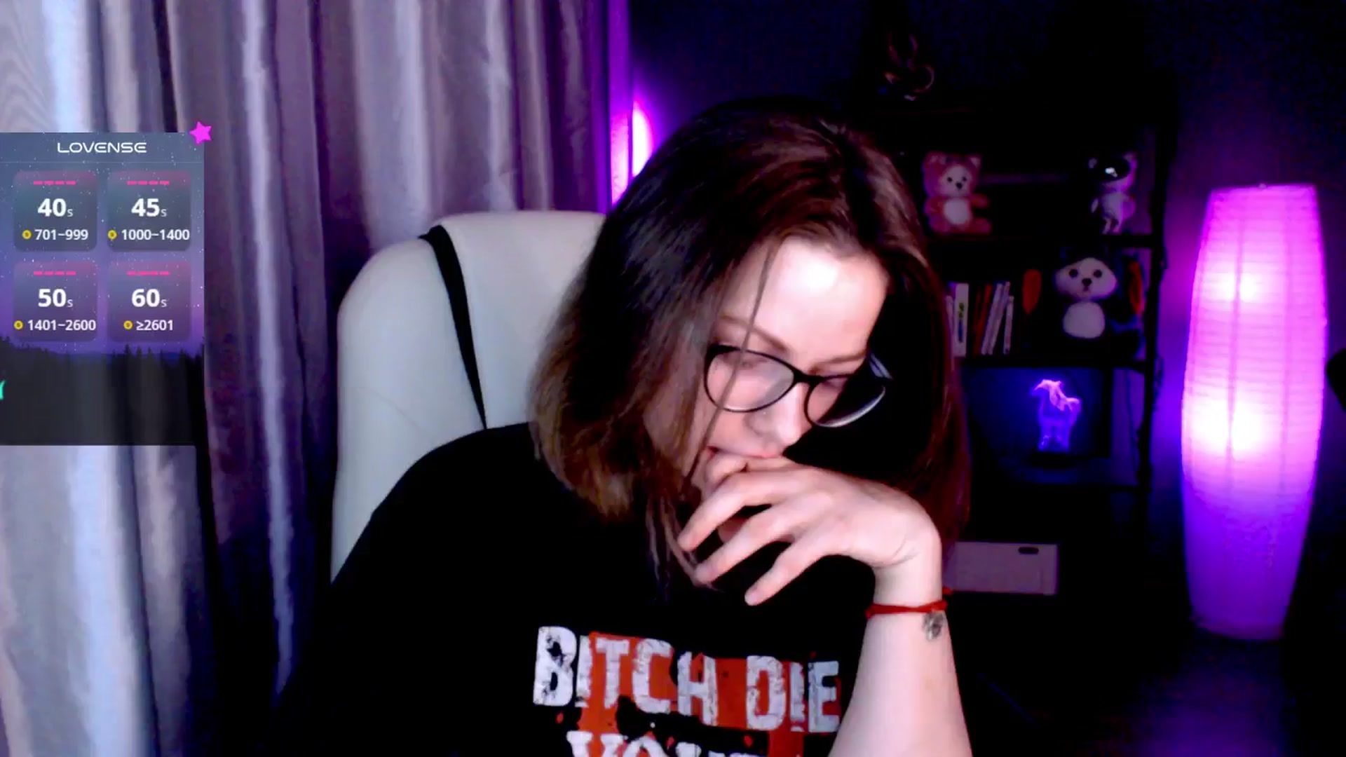Gallery image thumbnail from MewTwo's myfreecams stream on, 11/19/2024, 21:44 image 6 of 20