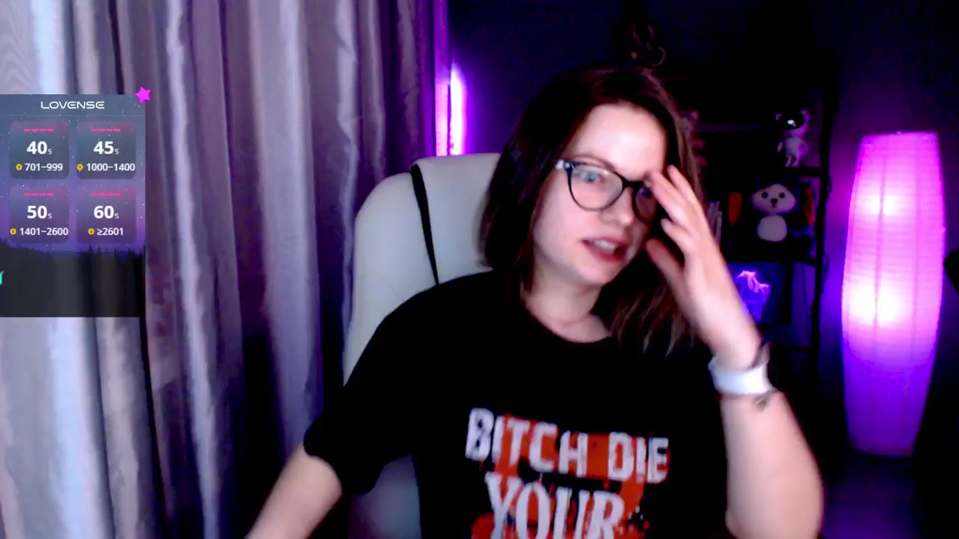 Gallery image thumbnail from MewTwo's myfreecams stream on, 11/19/2024, 21:44 image 1 of 20