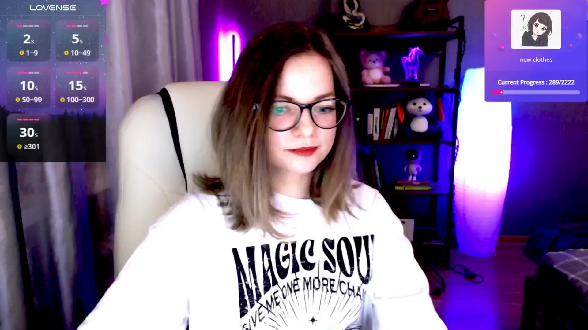Gallery image thumbnail from MewTwo's myfreecams stream on, 12/16/2024, 01:44 image 13 of 20