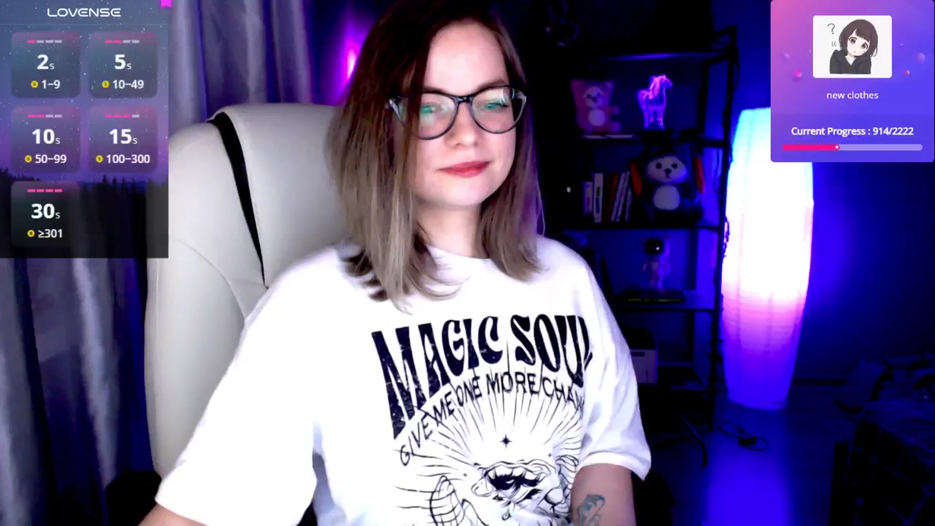 Gallery image thumbnail from MewTwo's myfreecams stream on, 12/16/2024, 04:29 image 19 of 20