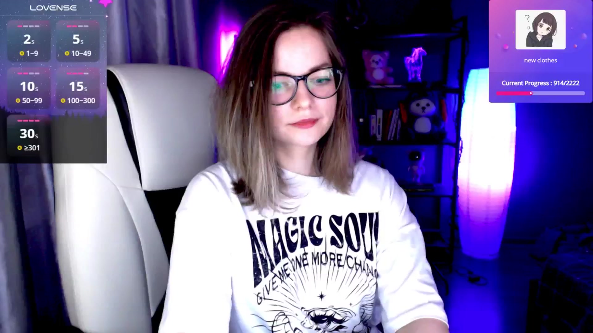 Gallery image thumbnail from MewTwo's myfreecams stream on, 12/16/2024, 04:29 image 20 of 20