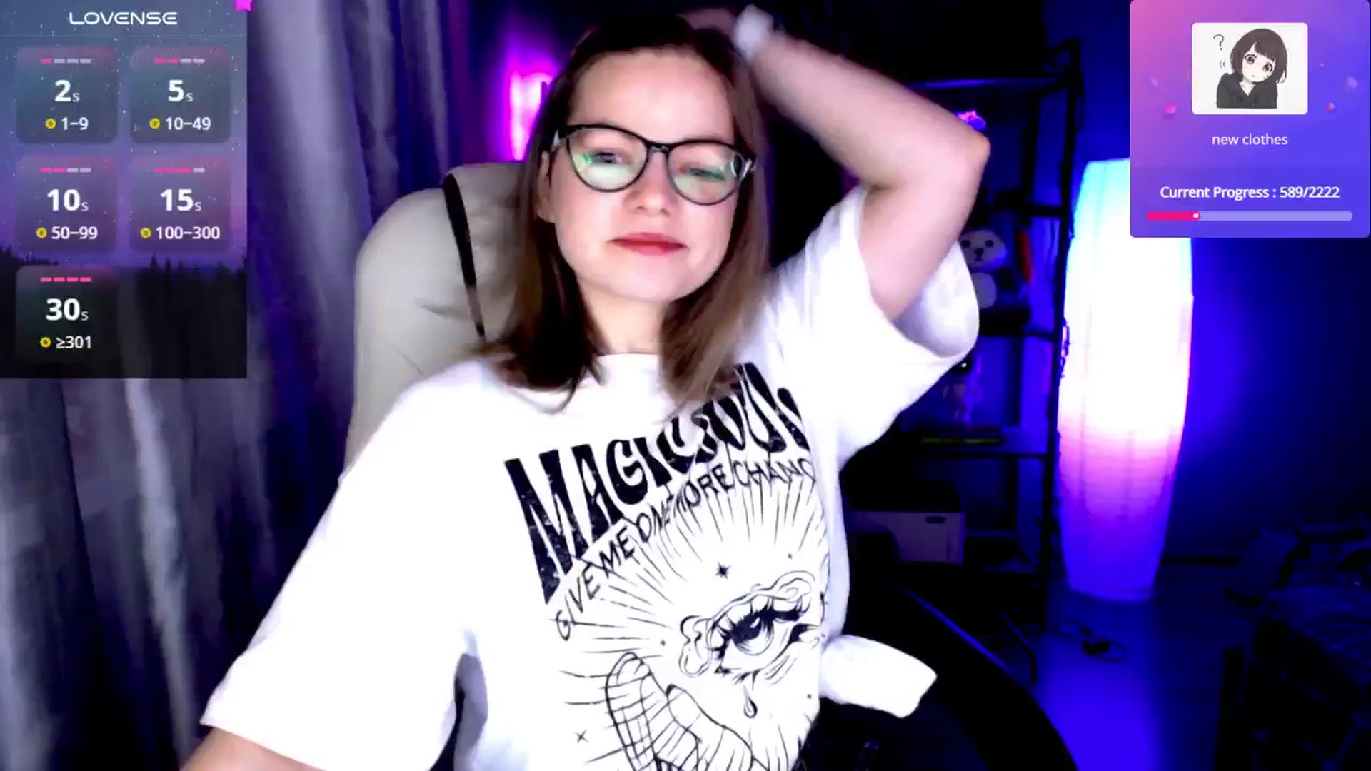 Gallery image thumbnail from MewTwo's myfreecams stream on, 12/16/2024, 04:29 image 3 of 20